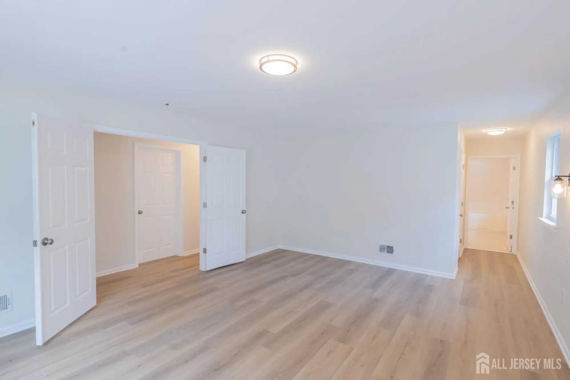 Property Slideshow image 40 of 67 | 218 n pondview blvd, Monroe, NJ, 08831