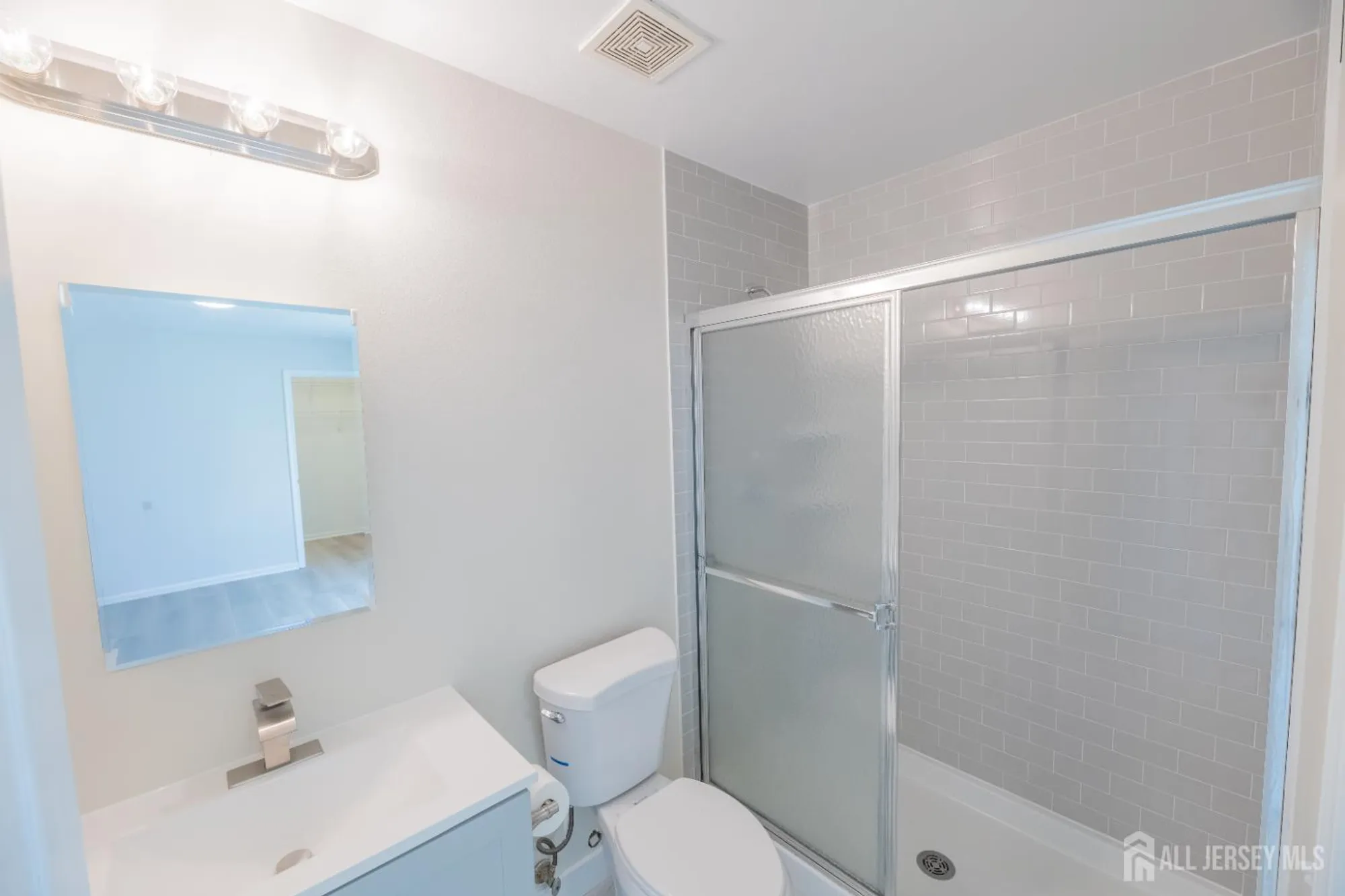 Property Slideshow image 56 of 67 | 218 n pondview blvd, Monroe, NJ, 08831