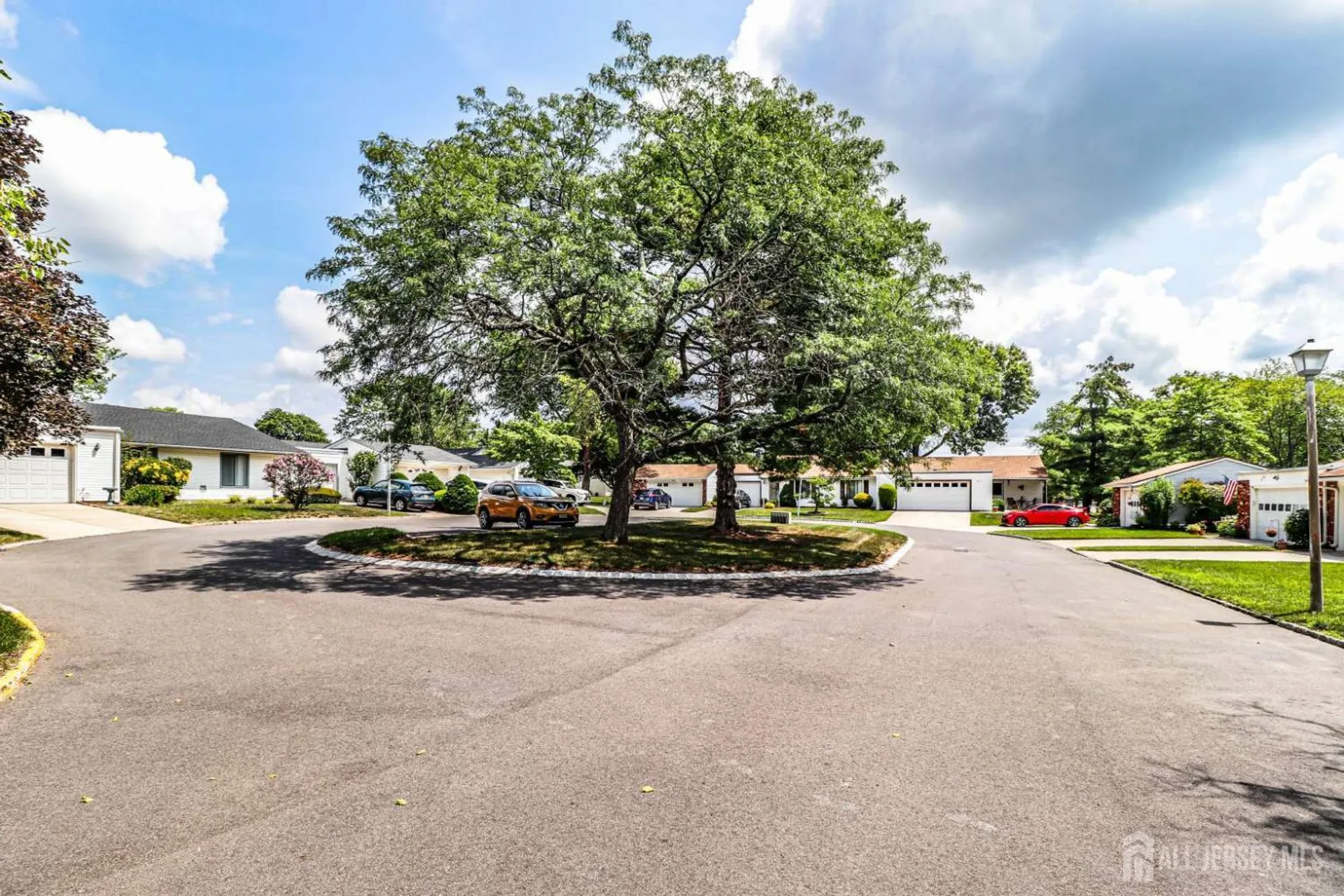 Property Slideshow image 7 of 22 | 94 salix plz a, Monroe, NJ, 08831