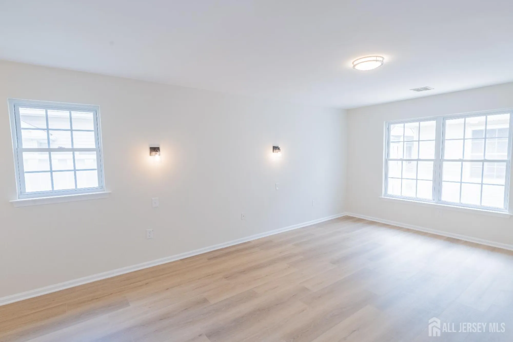 Property Slideshow image 38 of 67 | 218 n pondview blvd, Monroe, NJ, 08831