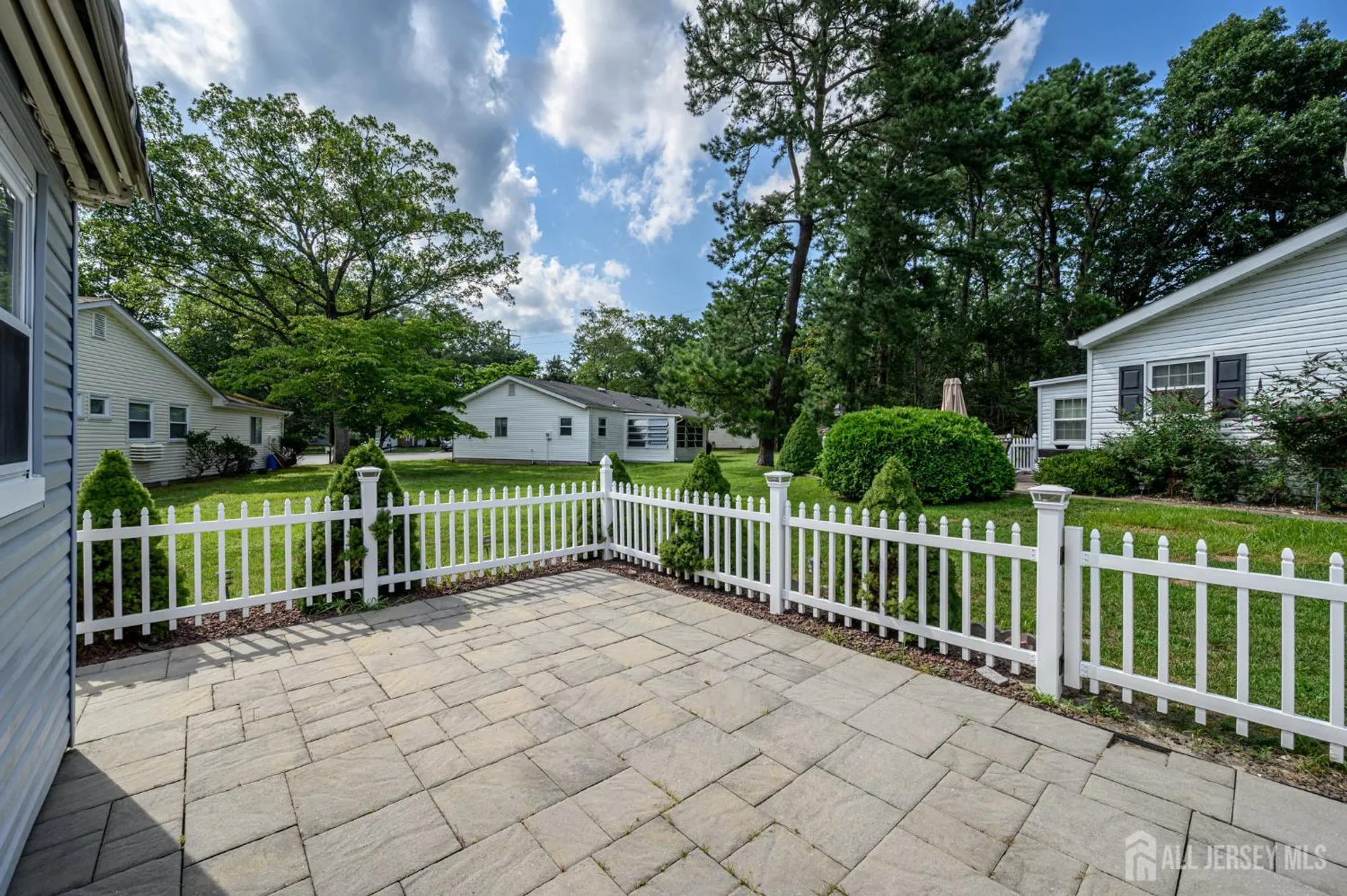 Property Slideshow image 33 of 37 | 23 bowie dr, Whiting, NJ, 08759