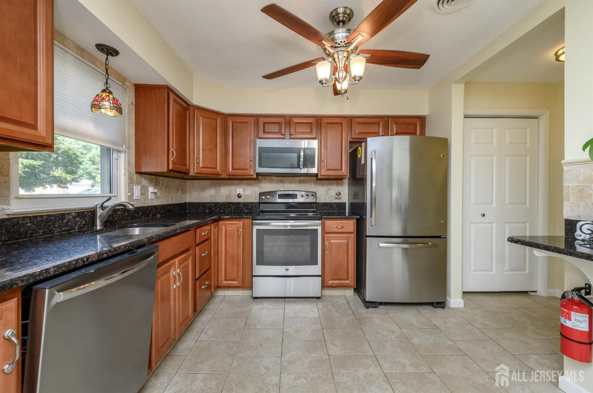 Property Slideshow image 13 of 37 | 23 bowie dr, Whiting, NJ, 08759