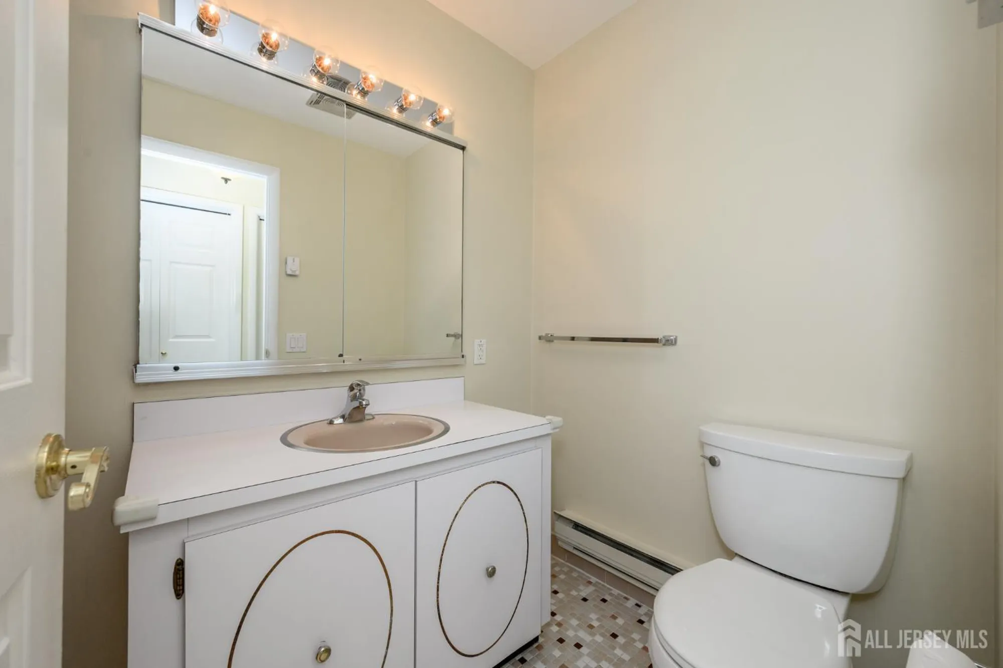 Property Slideshow image 18 of 37 | 23 bowie dr, Whiting, NJ, 08759