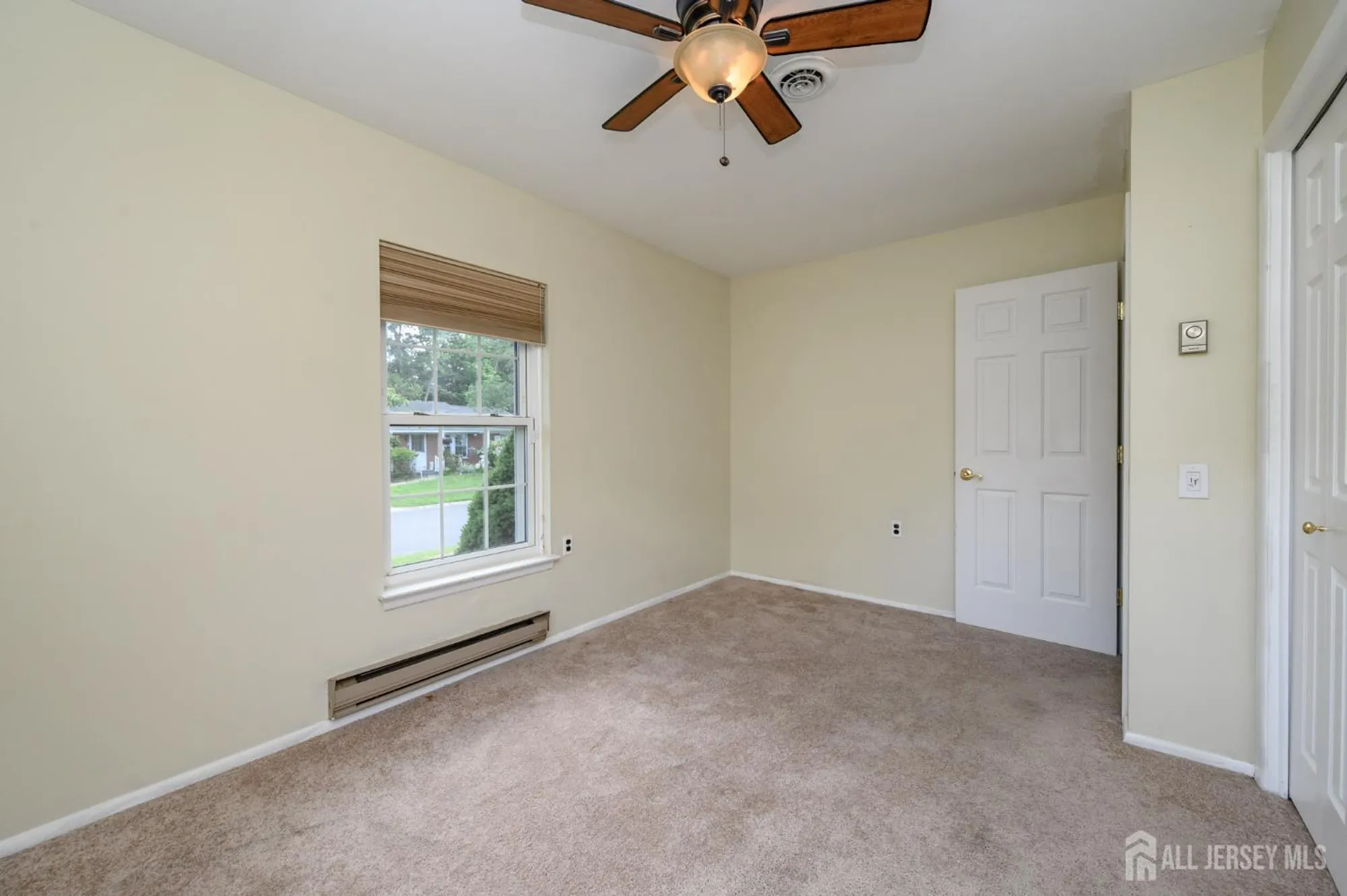 Property Slideshow image 23 of 37 | 23 bowie dr, Whiting, NJ, 08759