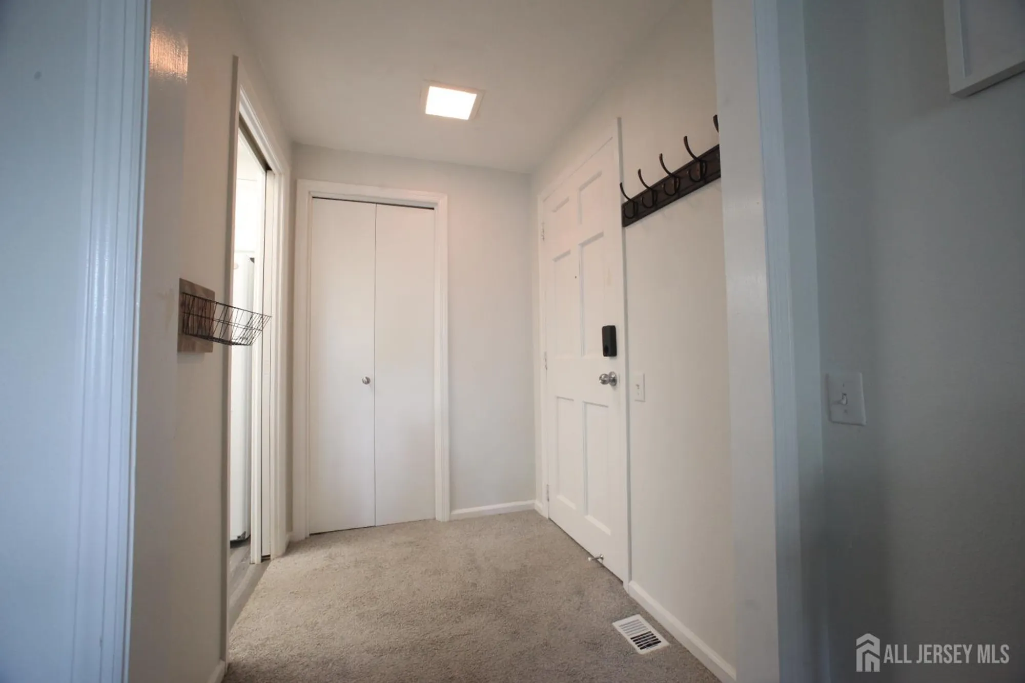 Property Slideshow image 13 of 16 | 103n gloucester way, Monroe, NJ, 08831