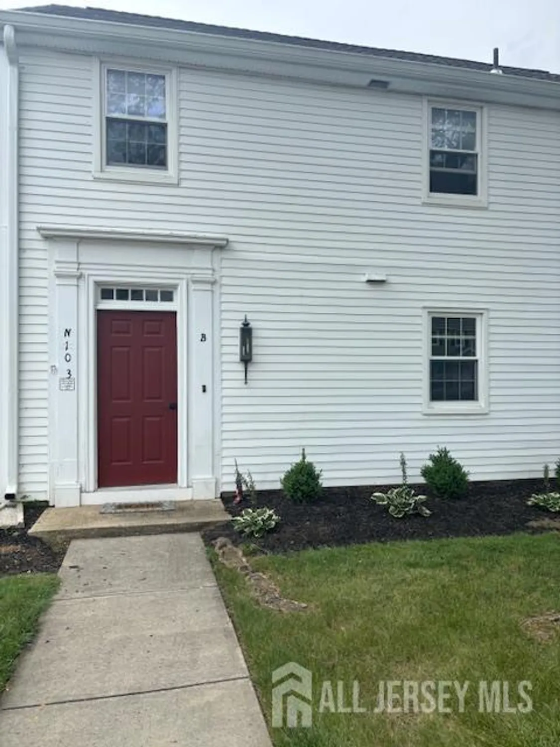 Property Slideshow image 1 of 16 | 103n gloucester way, Monroe, NJ, 08831