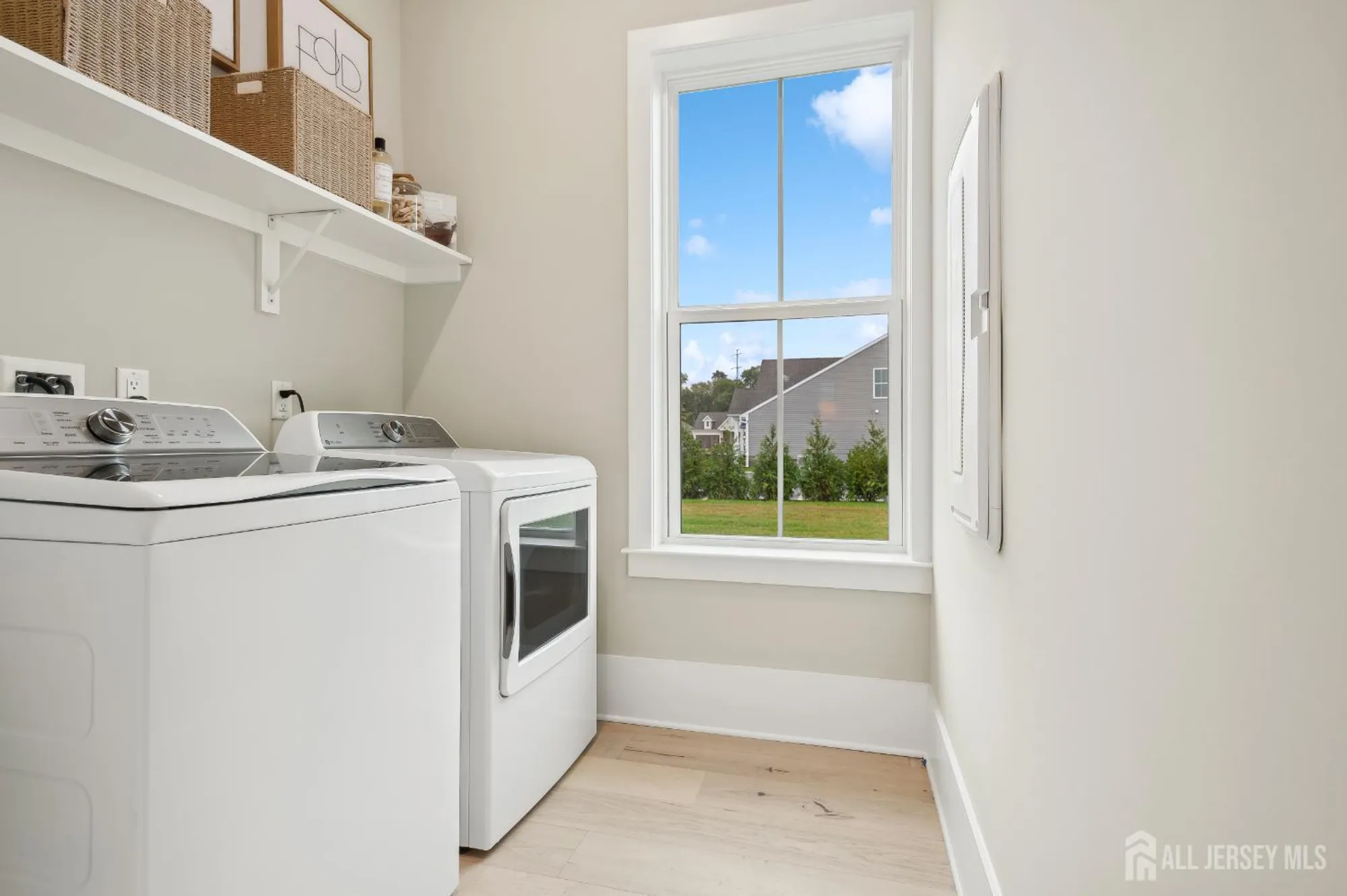 Property Slideshow image 23 of 40 | 8 mount dr # 9, Plainsboro, NJ, 08536