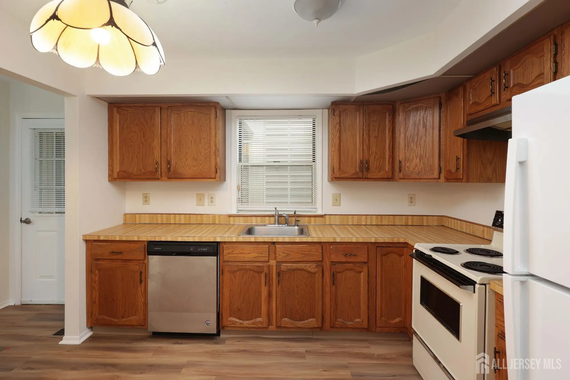 Property Slideshow image 8 of 33 | 123g concordia cir g, Monroe, NJ, 08831