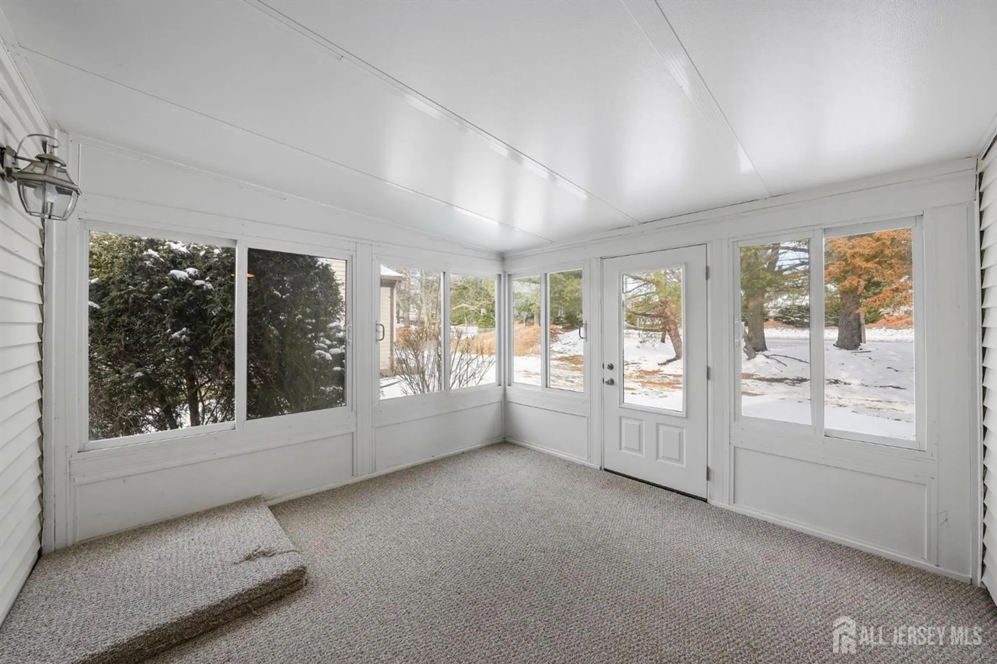 Property Slideshow image 12 of 15 | 15 betsy ross dr b, Monroe, NJ, 08831