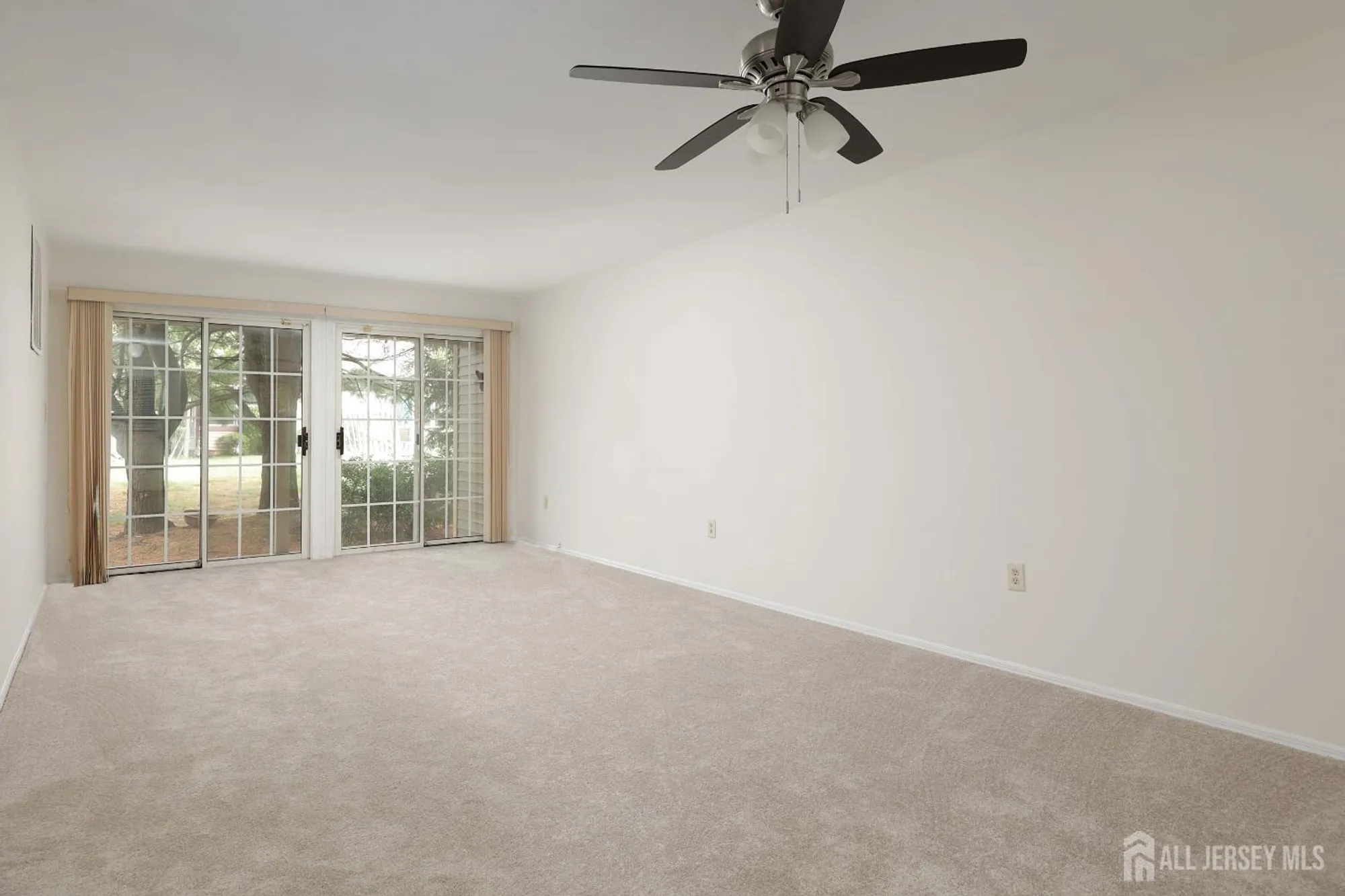 Property Slideshow image 13 of 33 | 123g concordia cir g, Monroe, NJ, 08831