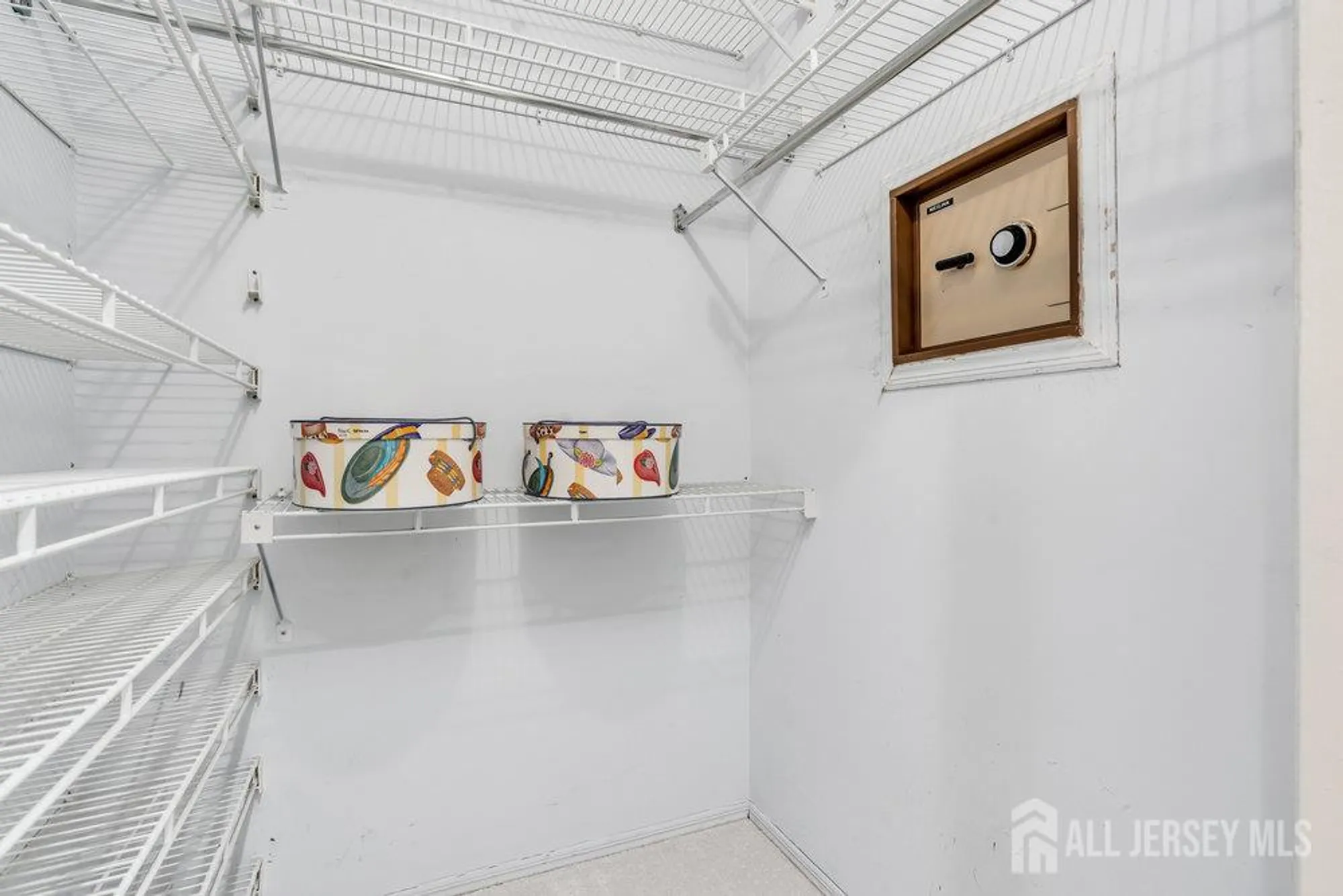 Property Slideshow image 29 of 47 | 8 ethan allen dr a, Monroe, NJ, 08831