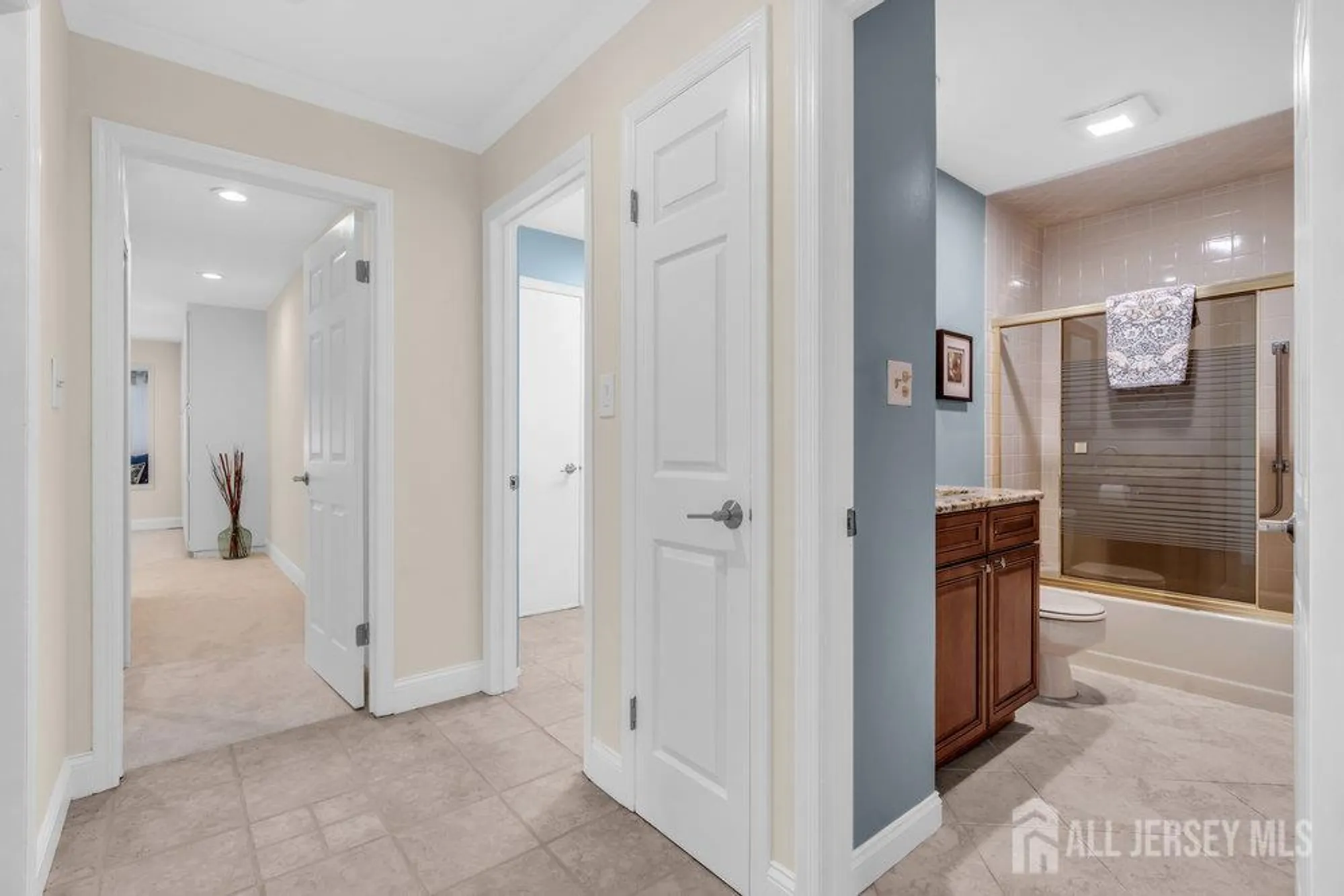 Property Slideshow image 23 of 47 | 8 ethan allen dr a, Monroe, NJ, 08831