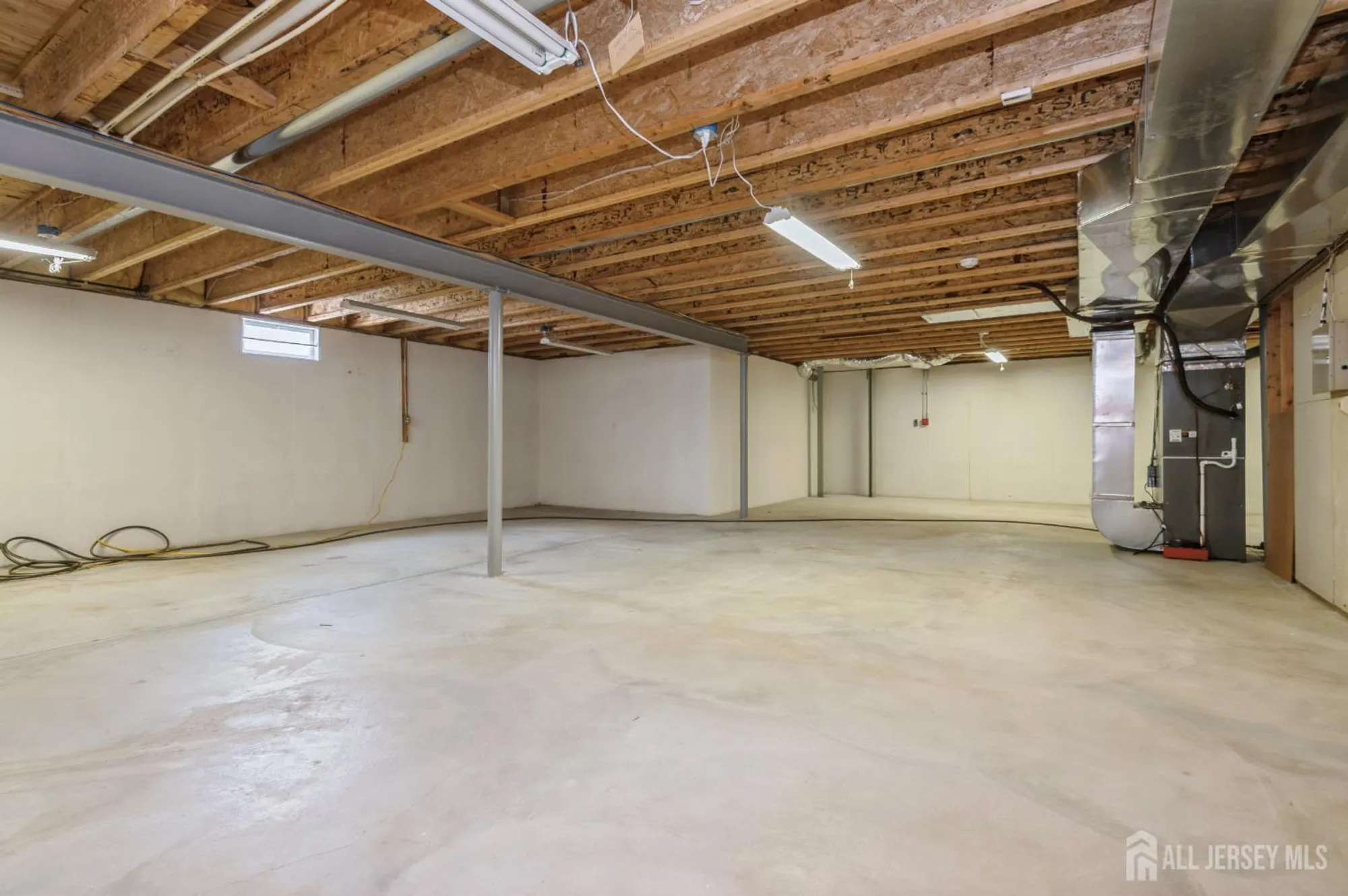 Property Slideshow image 22 of 38 | 9 glen eagles way, Monroe, NJ, 08831