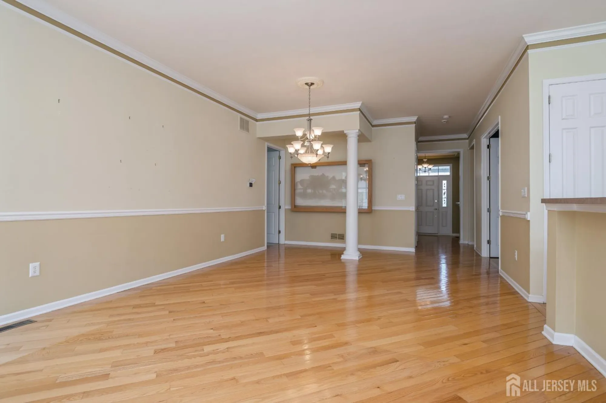 Property Slideshow image 8 of 38 | 9 glen eagles way, Monroe, NJ, 08831