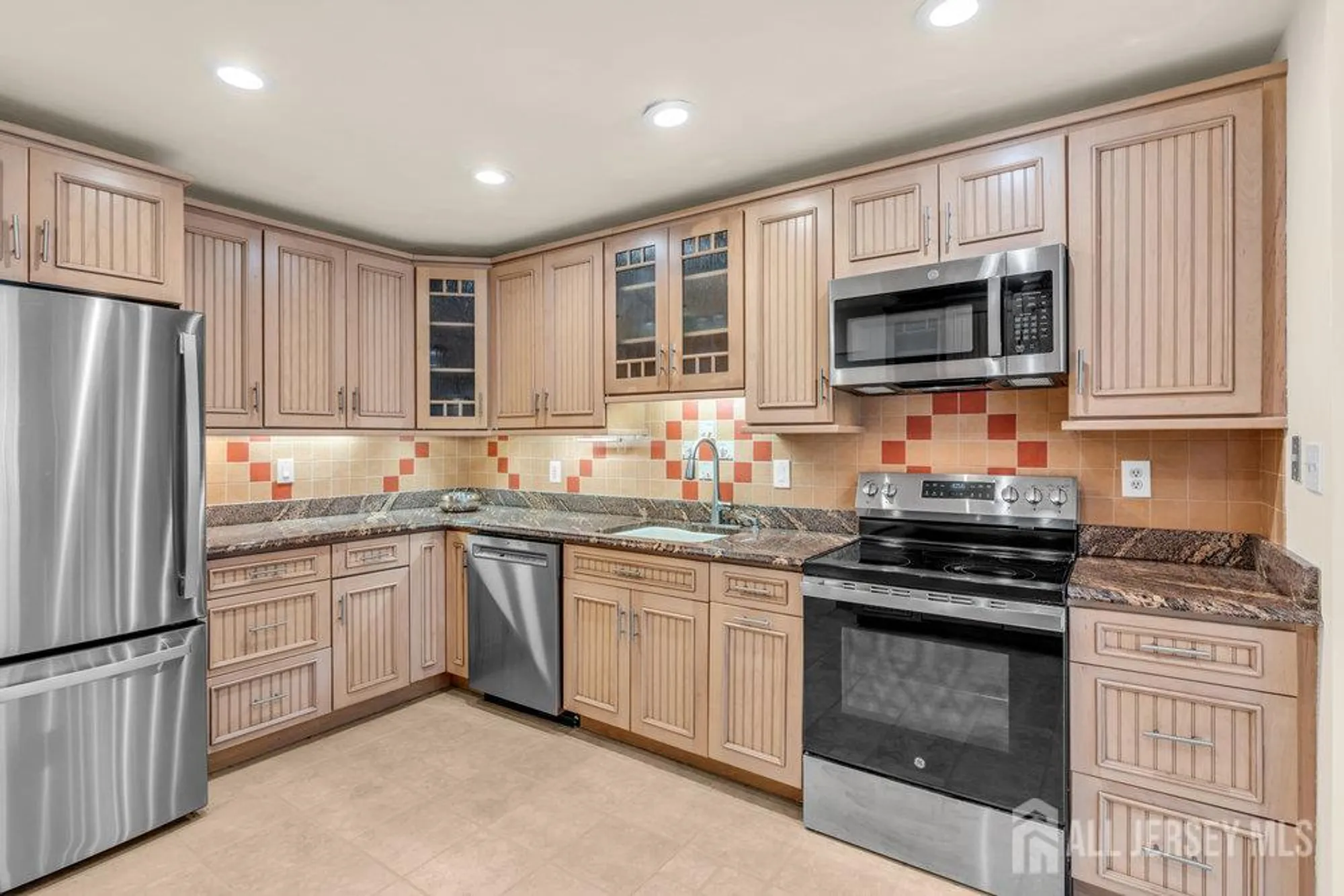 Property Slideshow image 18 of 47 | 8 ethan allen dr a, Monroe, NJ, 08831