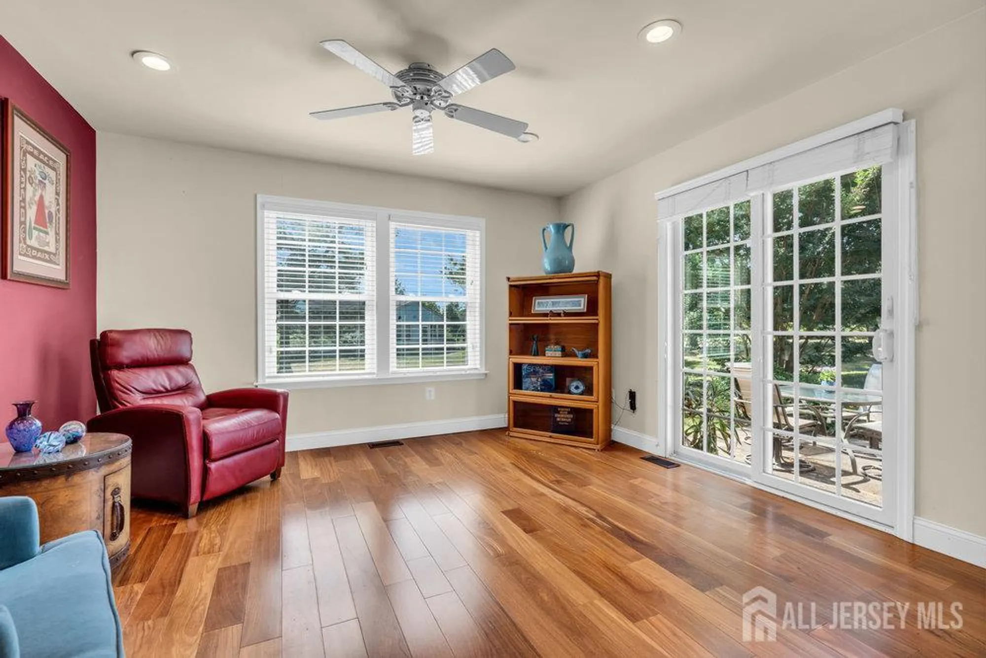 Property Slideshow image 12 of 47 | 8 ethan allen dr a, Monroe, NJ, 08831