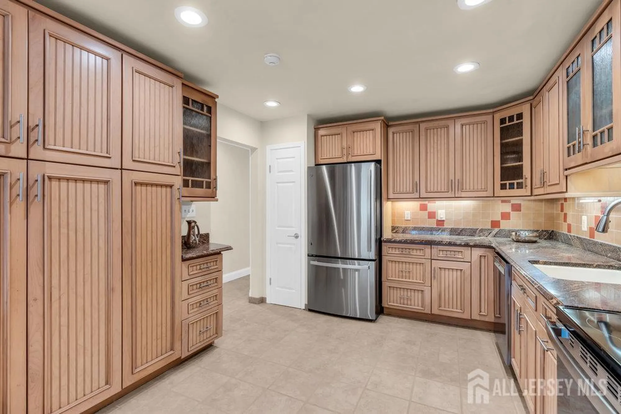 Property Slideshow image 20 of 47 | 8 ethan allen dr a, Monroe, NJ, 08831