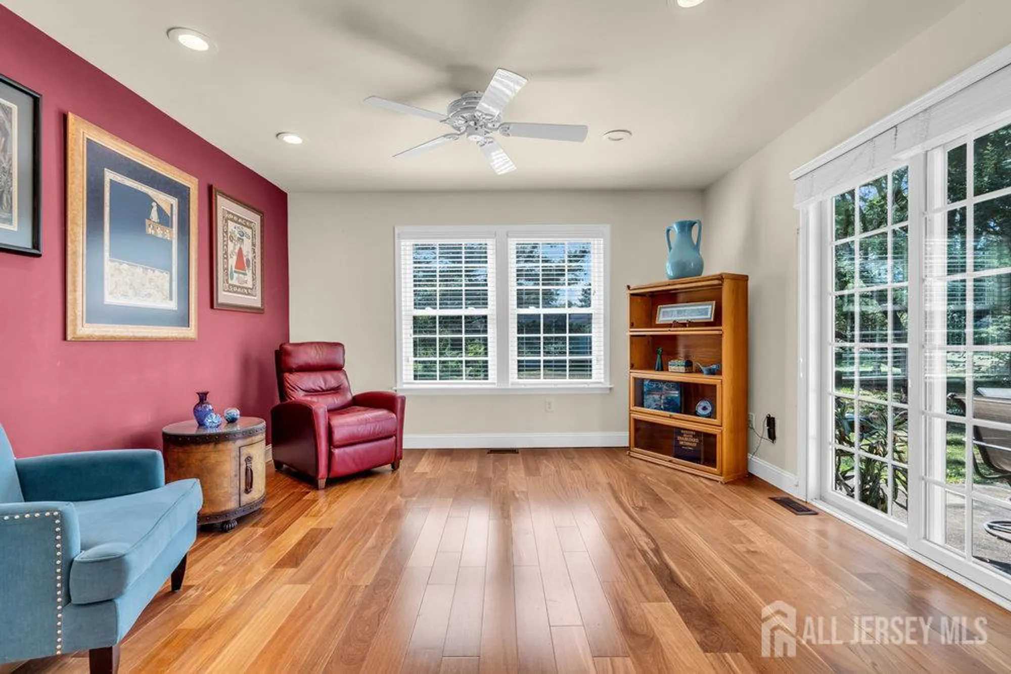 Property Slideshow image 11 of 47 | 8 ethan allen dr a, Monroe, NJ, 08831