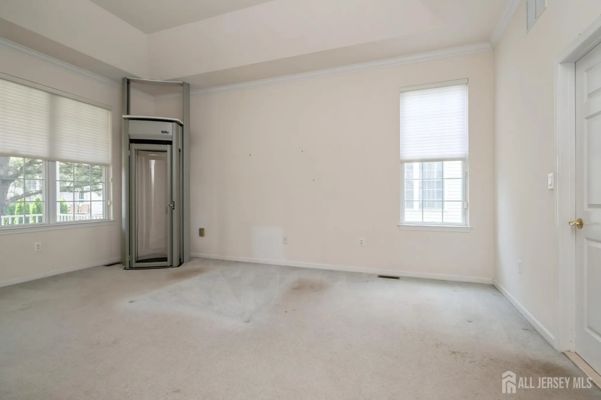 Property Slideshow image 16 of 38 | 9 glen eagles way, Monroe, NJ, 08831