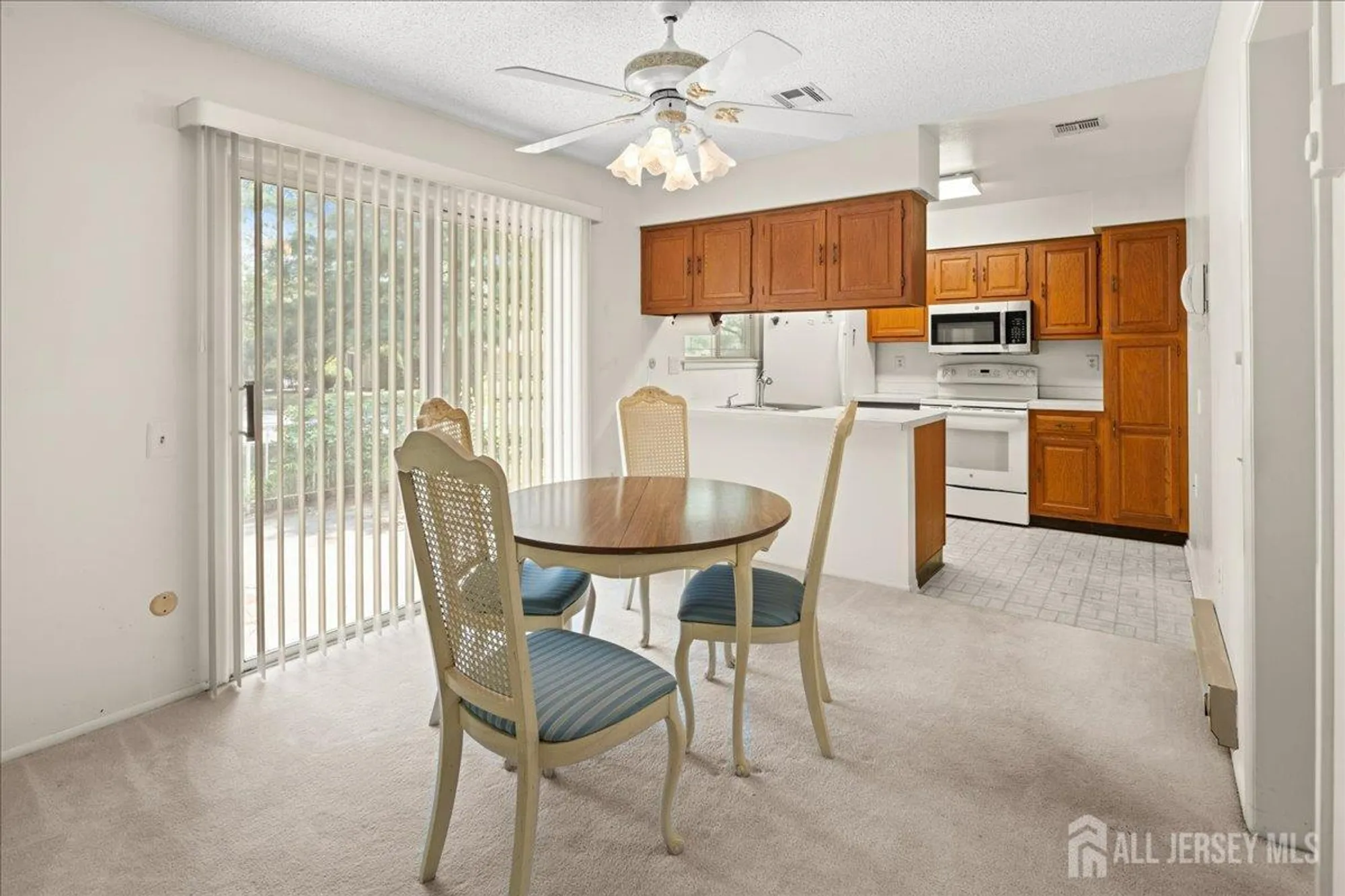 Property Slideshow image 7 of 25 | 478 fairton dr 478a, Monroe, NJ, 08831
