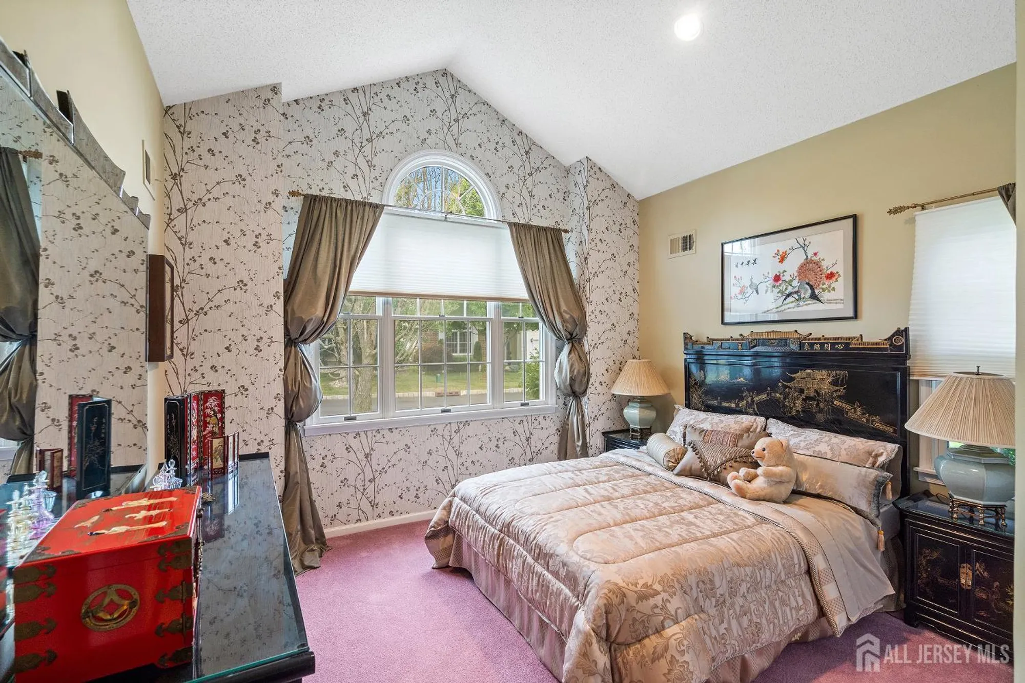 Property Slideshow image 19 of 32 | 22 chandler ct, Monroe, NJ, 08831