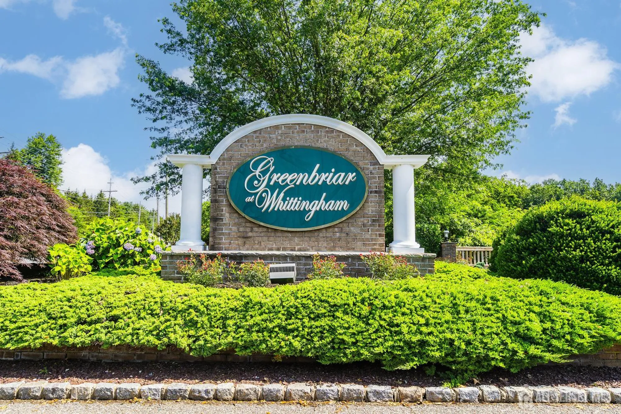 Property Slideshow image 27 of 32 | 22 chandler ct, Monroe, NJ, 08831