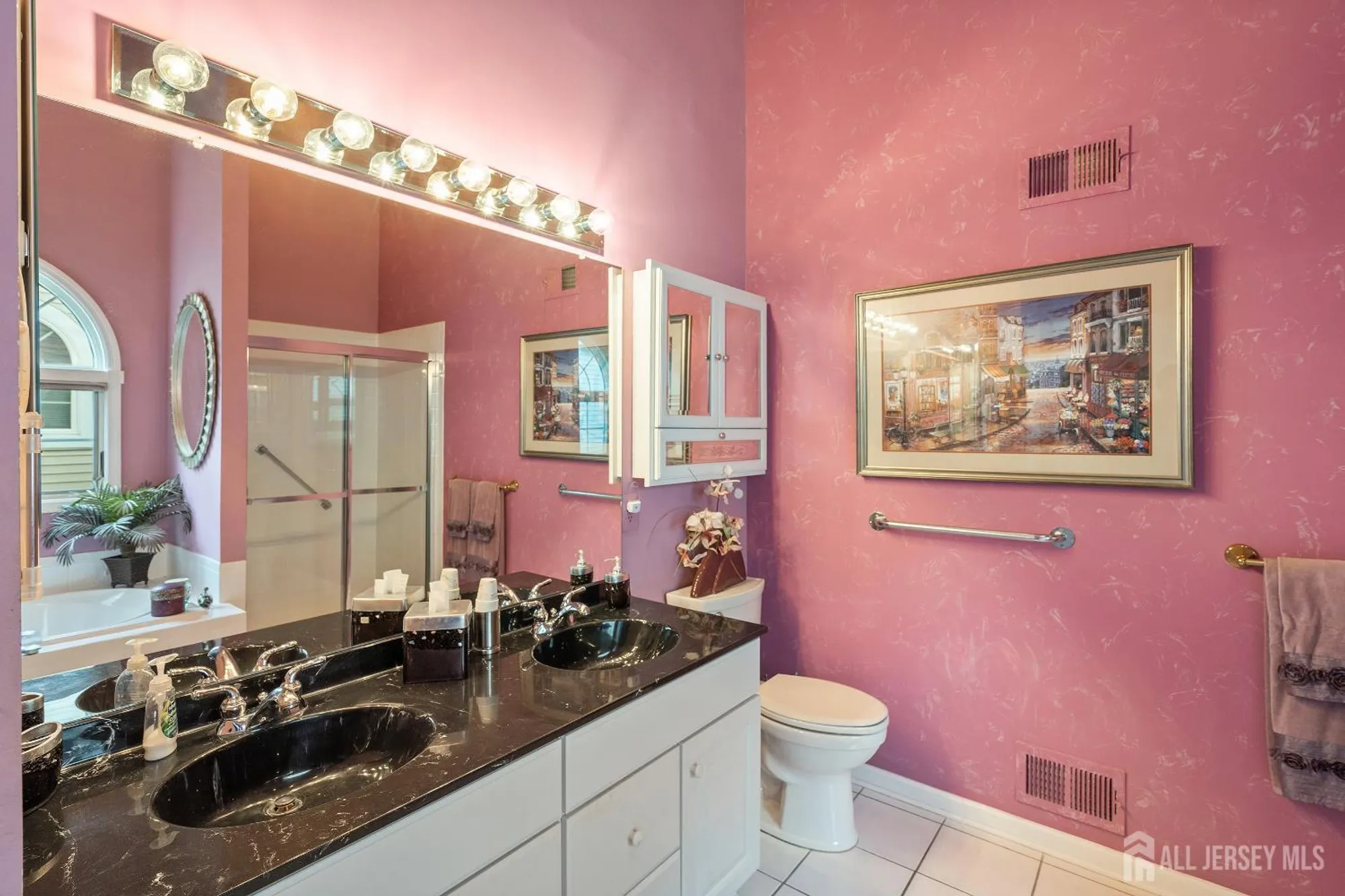 Property Slideshow image 16 of 32 | 22 chandler ct, Monroe, NJ, 08831