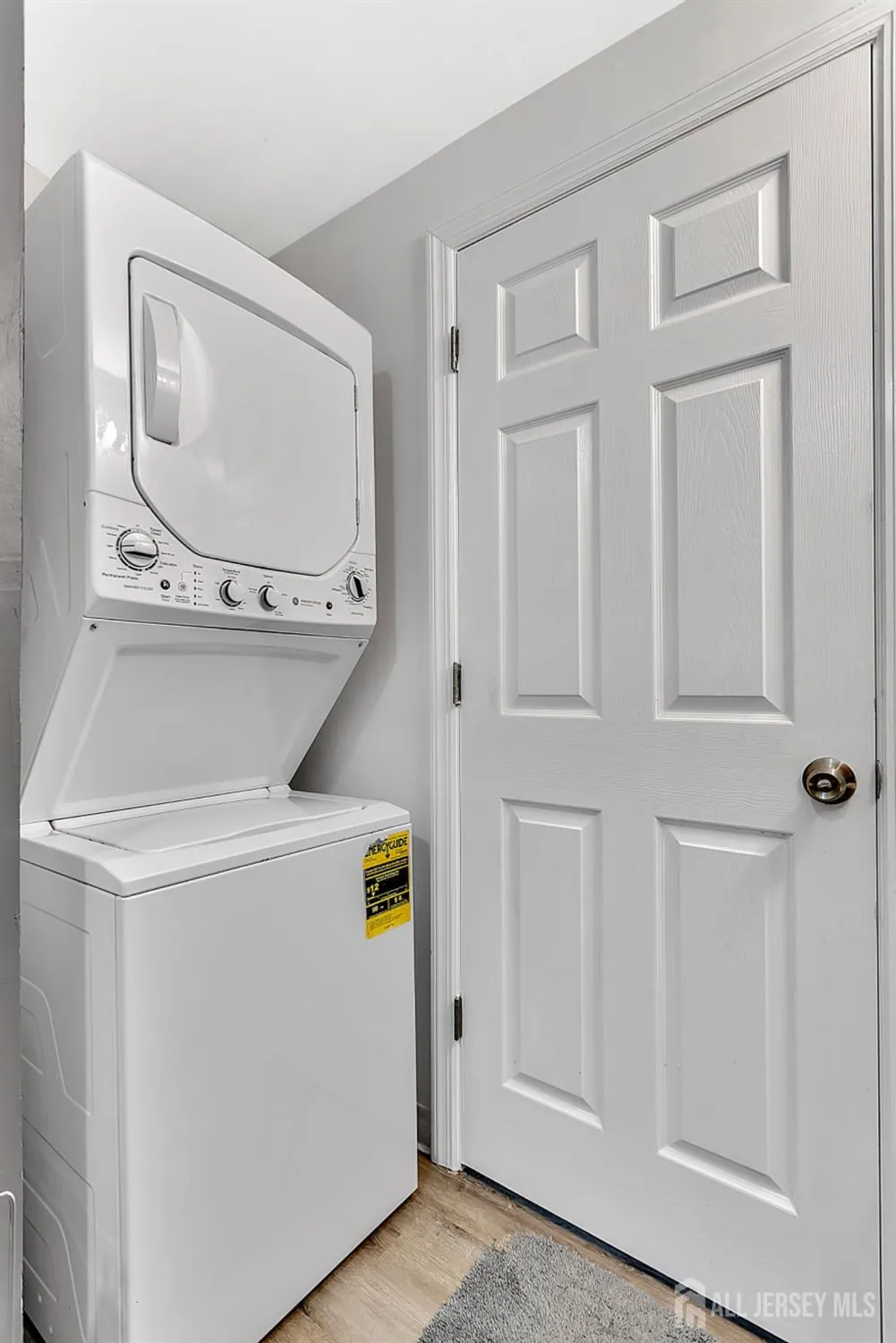 Property Slideshow image 17 of 25 | 326 nantuckett ln a, Monroe, NJ, 08831