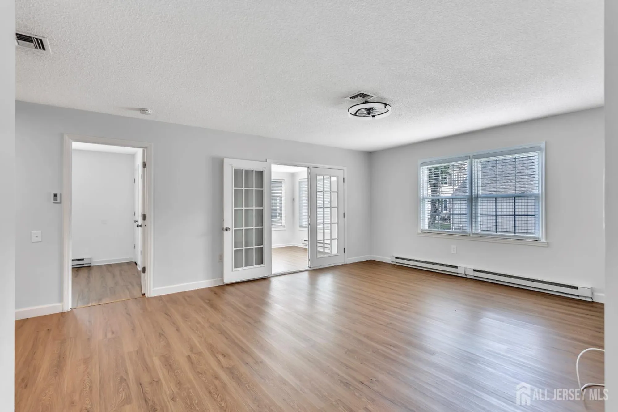 Property Slideshow image 10 of 25 | 326 nantuckett ln a, Monroe, NJ, 08831