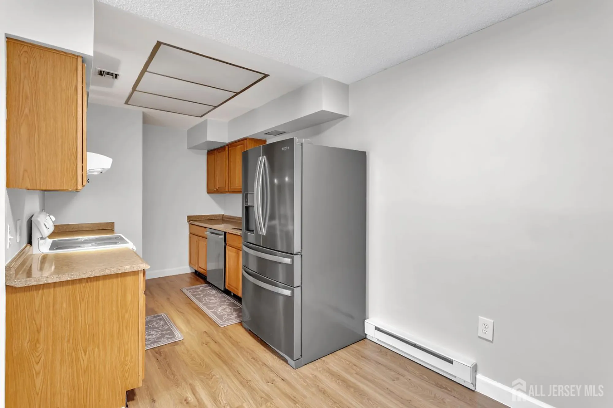 Property Slideshow image 11 of 25 | 326 nantuckett ln a, Monroe, NJ, 08831