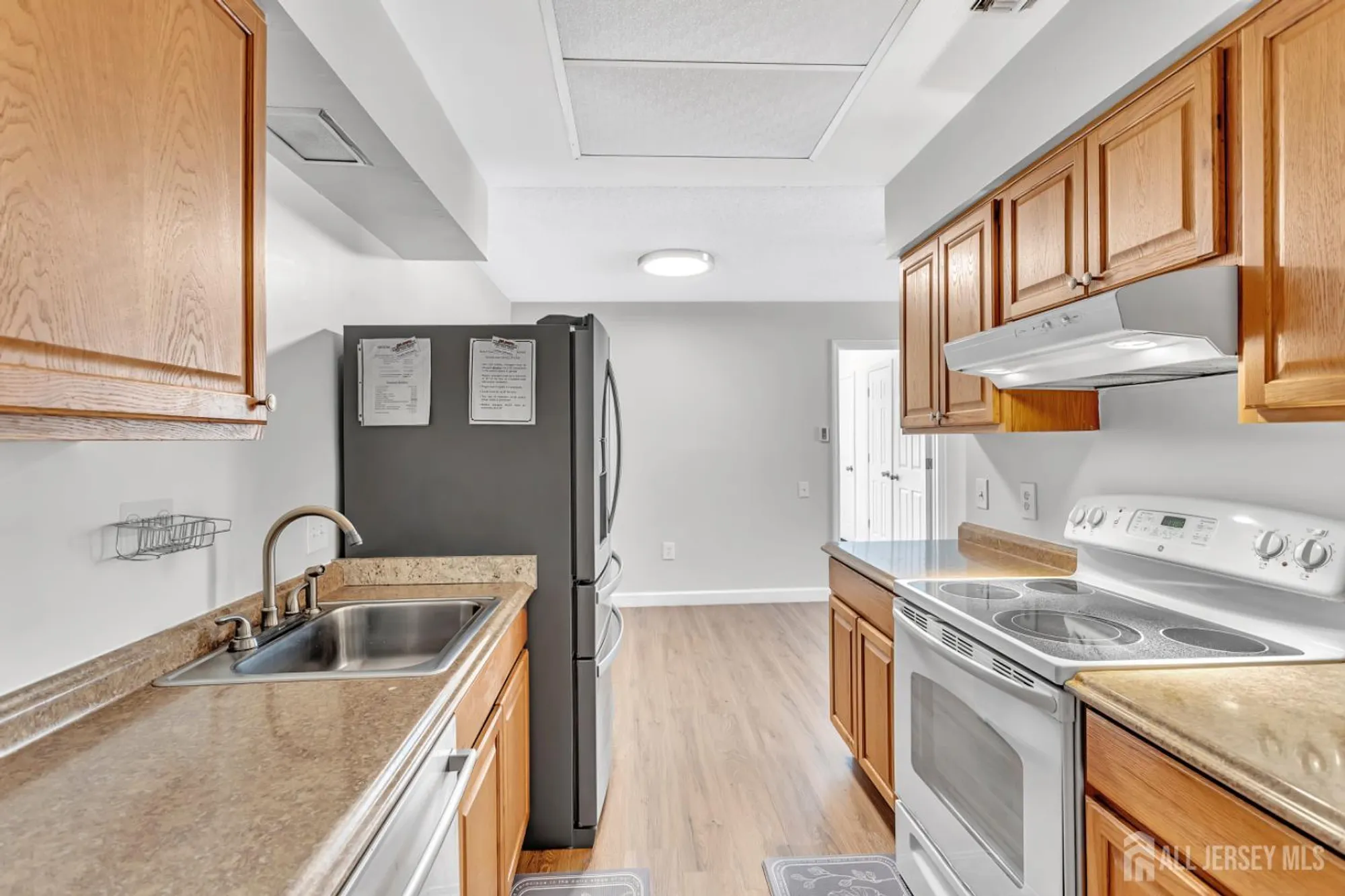 Property Slideshow image 14 of 25 | 326 nantuckett ln a, Monroe, NJ, 08831