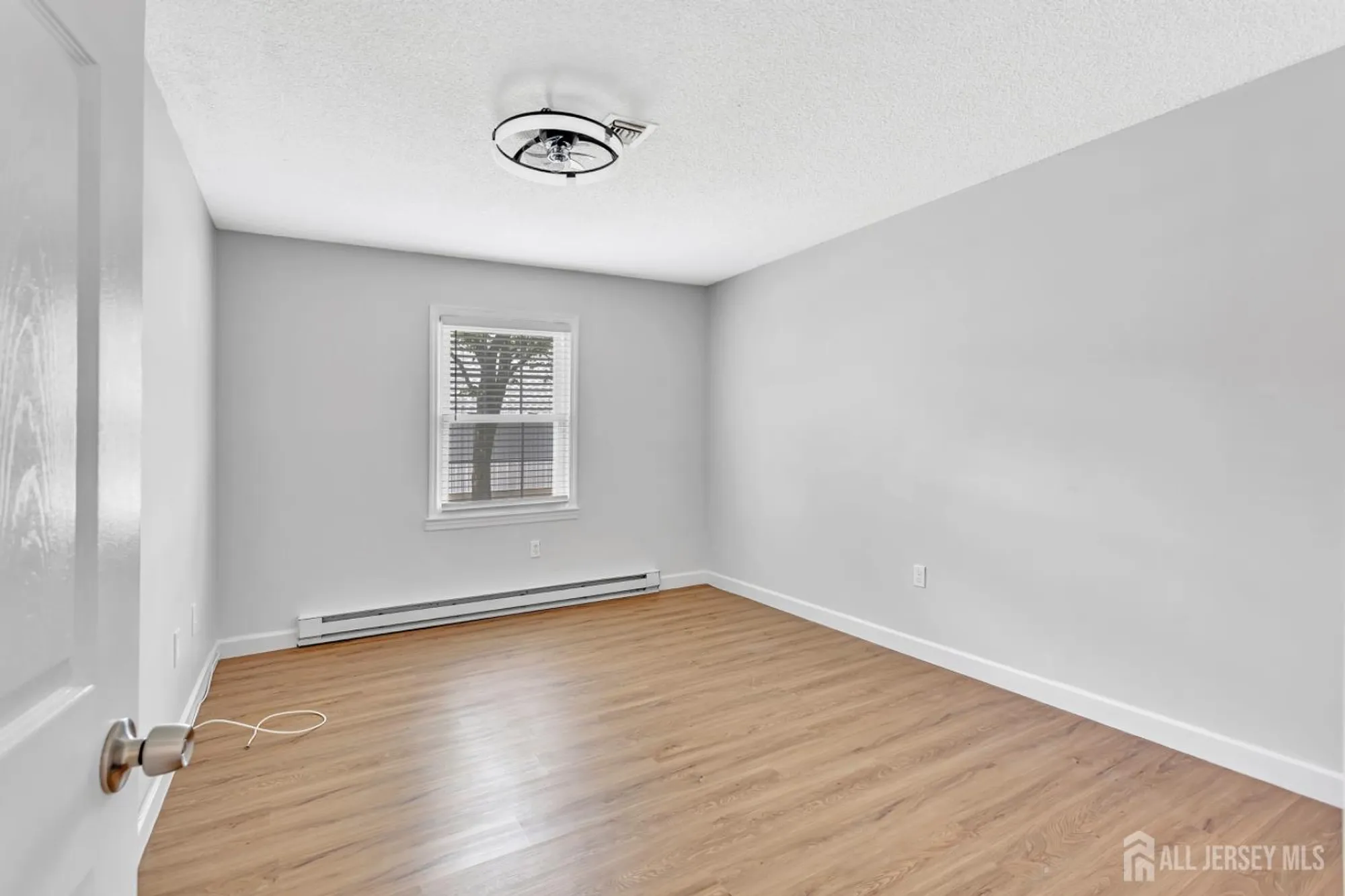 Property Slideshow image 18 of 25 | 326 nantuckett ln a, Monroe, NJ, 08831