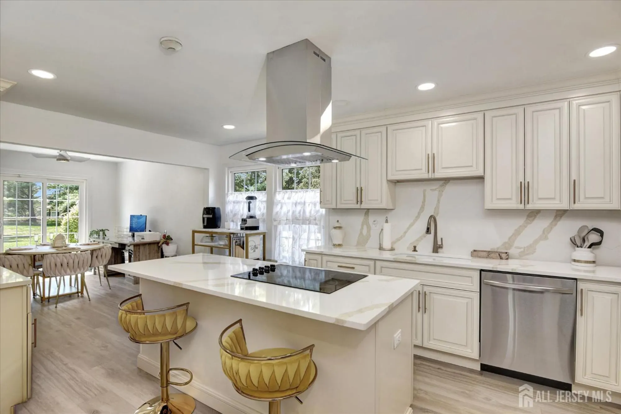 Property Slideshow image 4 of 31 | 20 john hancock dr, Monroe, NJ, 08831