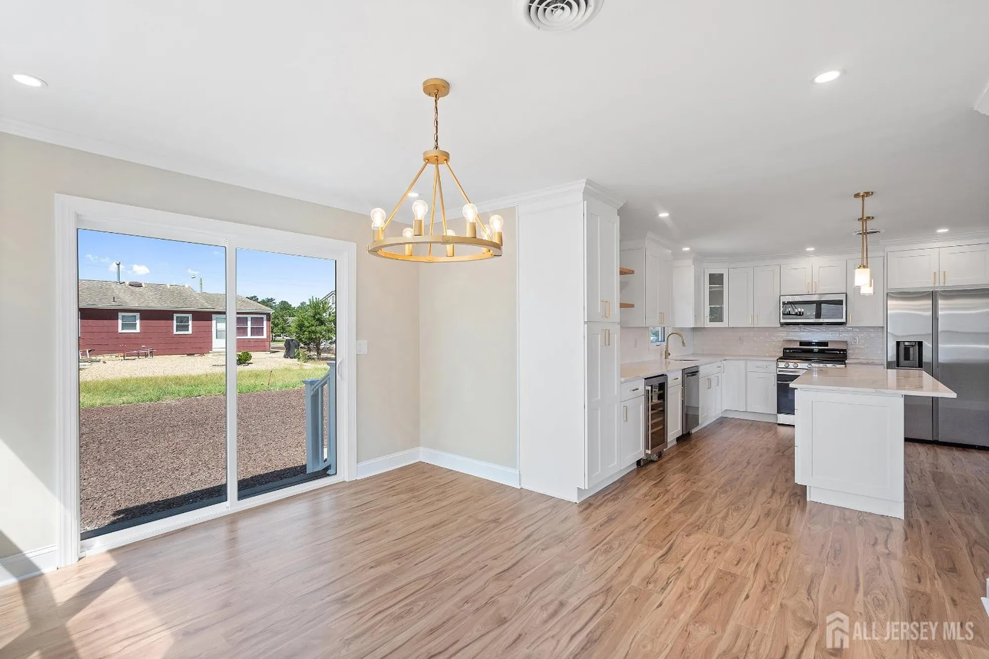 Property Slideshow image 14 of 27 | 95 carlisle rd, Toms River, NJ, 08757