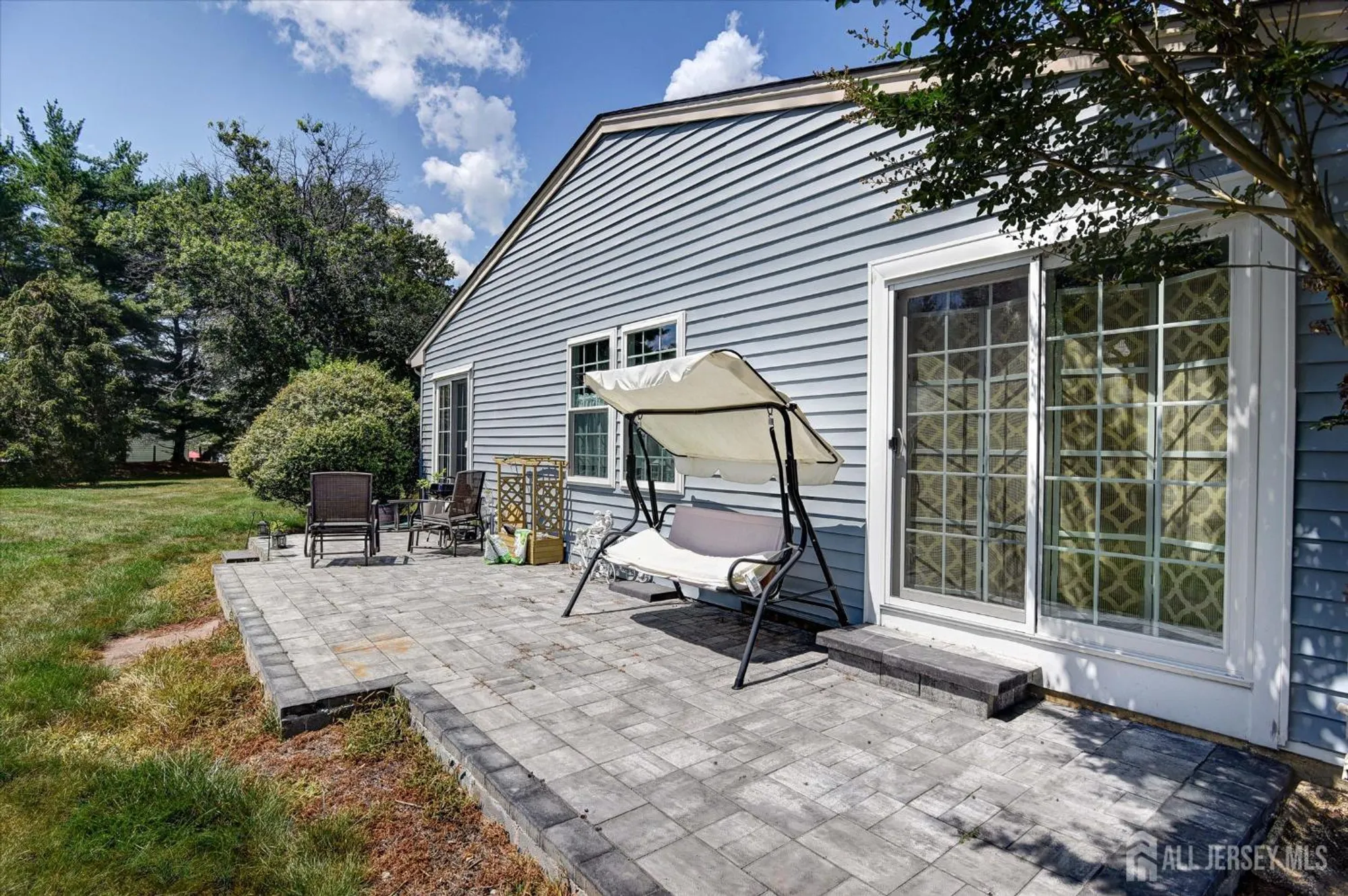 Property Slideshow image 22 of 31 | 20 john hancock dr, Monroe, NJ, 08831