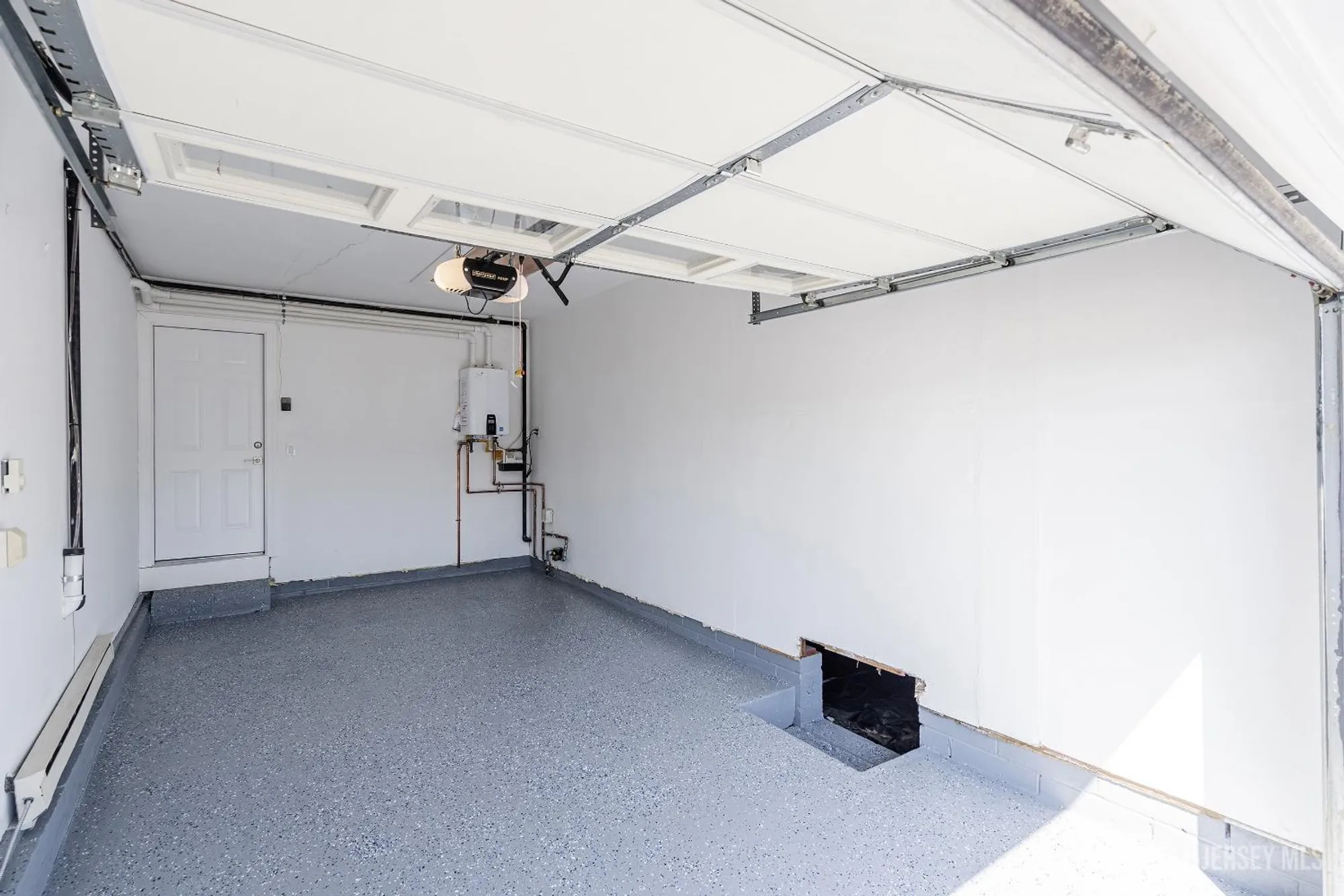 Property Slideshow image 24 of 27 | 95 carlisle rd, Toms River, NJ, 08757