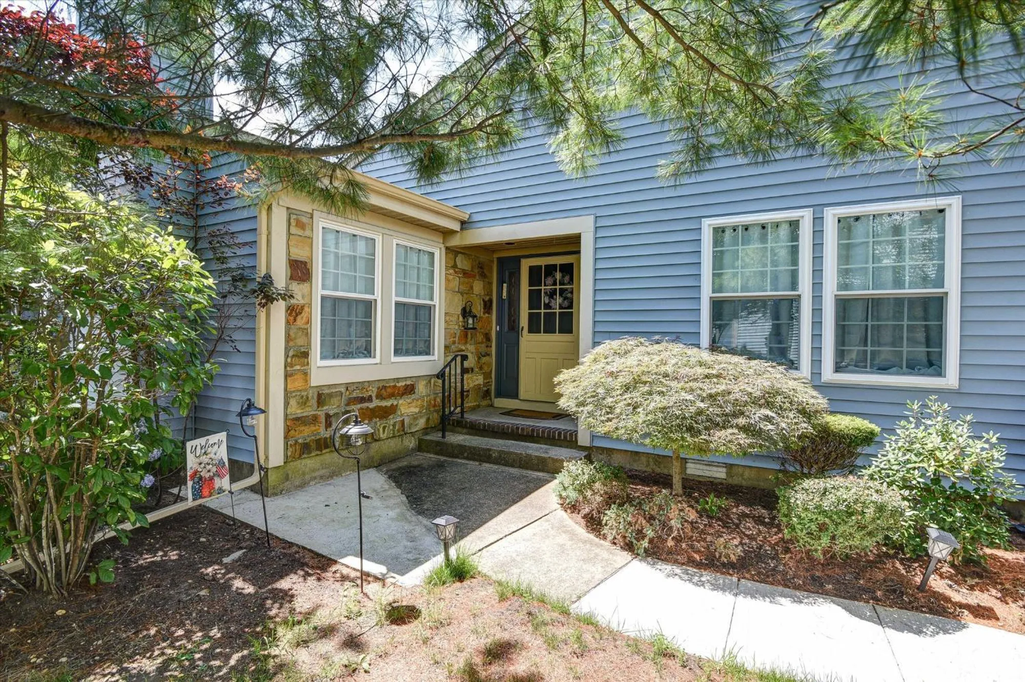 Property Slideshow image 2 of 31 | 20 john hancock dr, Monroe, NJ, 08831