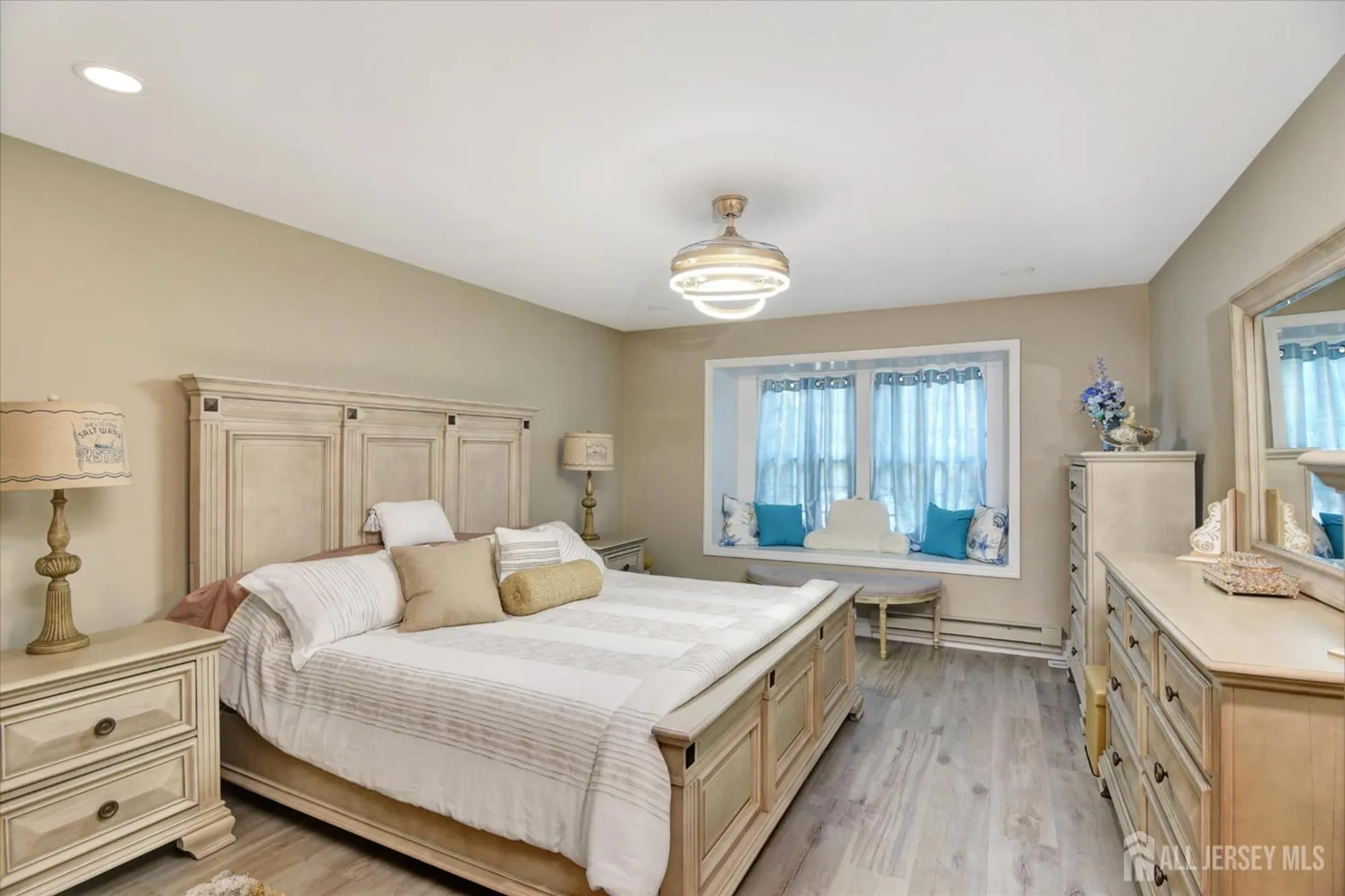 Property Slideshow image 17 of 31 | 20 john hancock dr, Monroe, NJ, 08831