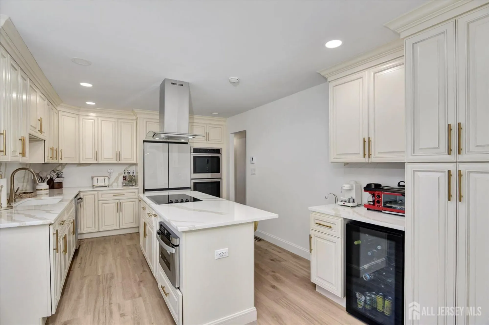 Property Slideshow image 7 of 31 | 20 john hancock dr, Monroe, NJ, 08831