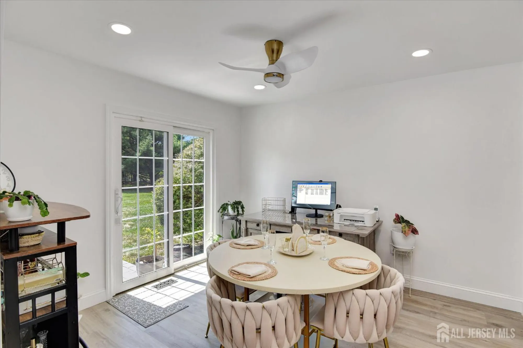 Property Slideshow image 8 of 31 | 20 john hancock dr, Monroe, NJ, 08831