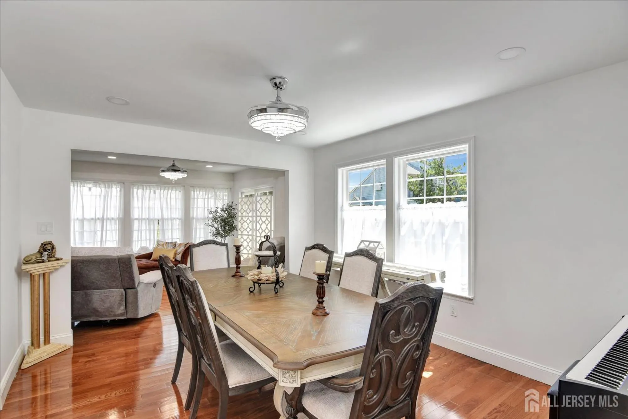 Property Slideshow image 12 of 31 | 20 john hancock dr, Monroe, NJ, 08831