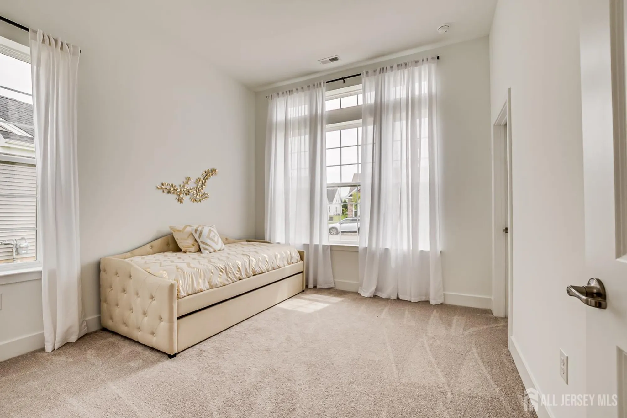 Property Slideshow image 13 of 33 | 38 basie ct, Monroe, NJ, 08831