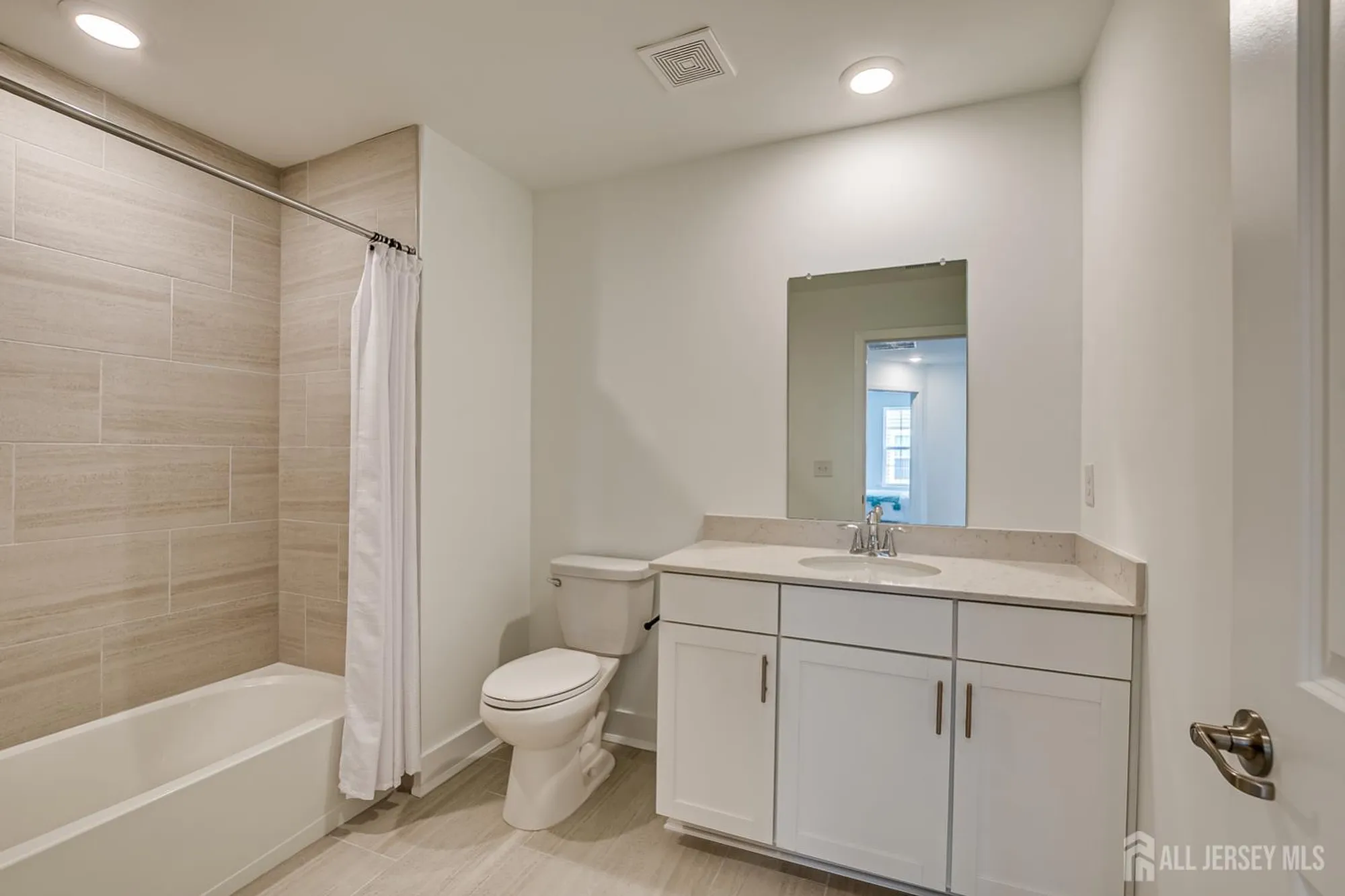 Property Slideshow image 20 of 33 | 38 basie ct, Monroe, NJ, 08831