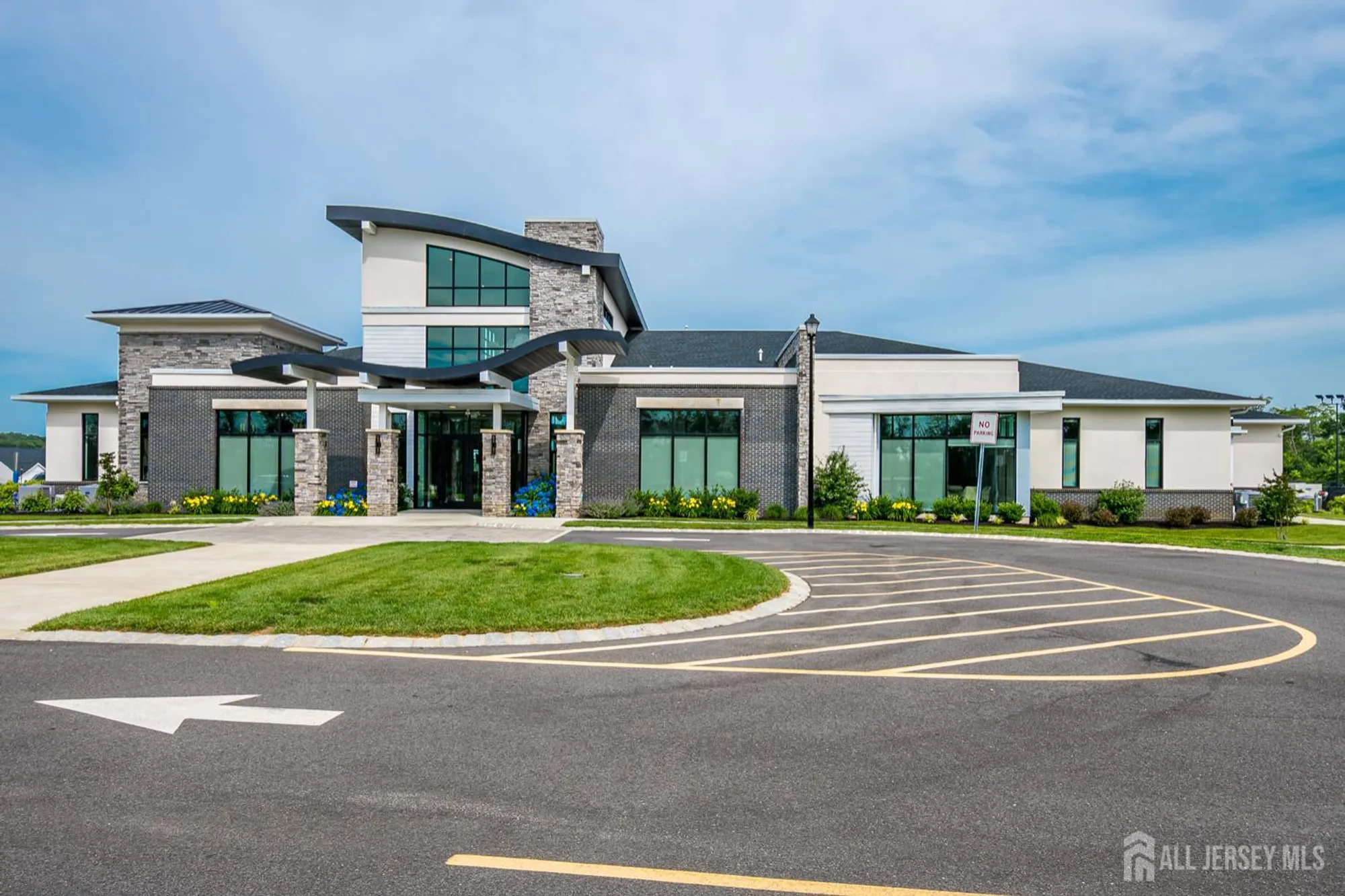 Property Slideshow image 31 of 33 | 38 basie ct, Monroe, NJ, 08831