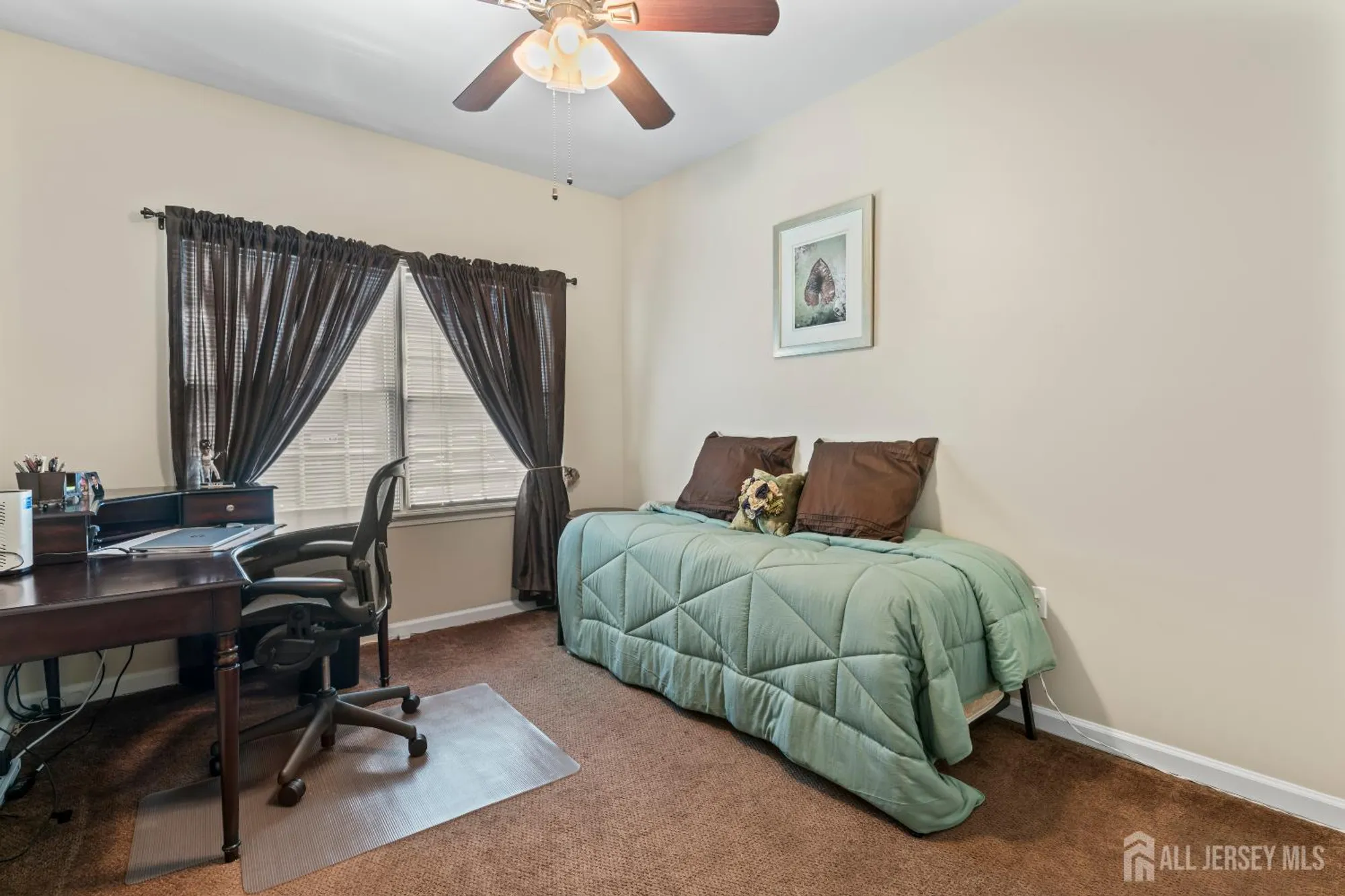 Property Slideshow image 21 of 30 | 52 stonewyck pl, Monroe, NJ, 08831