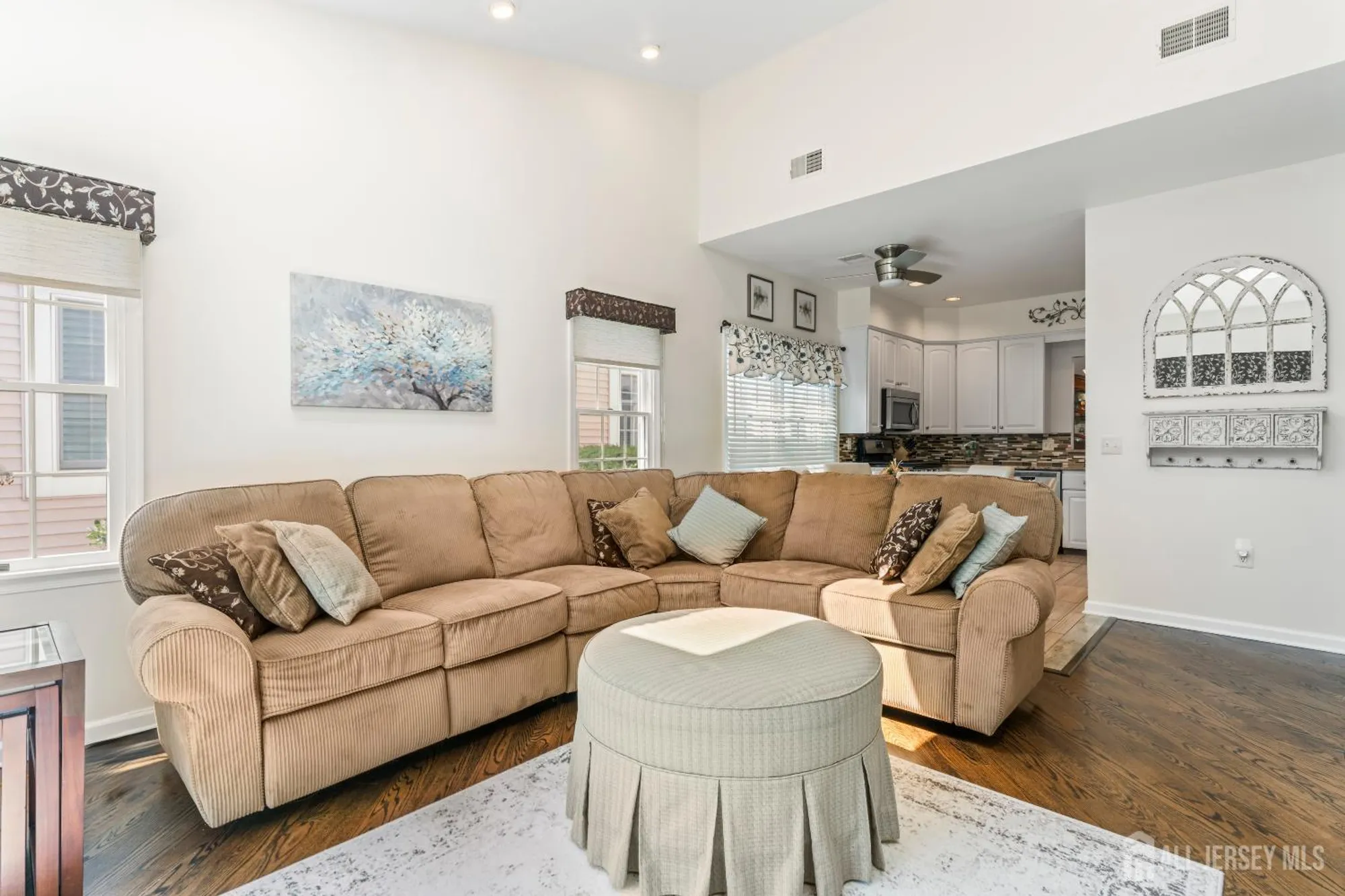 Property Slideshow image 14 of 30 | 52 stonewyck pl, Monroe, NJ, 08831