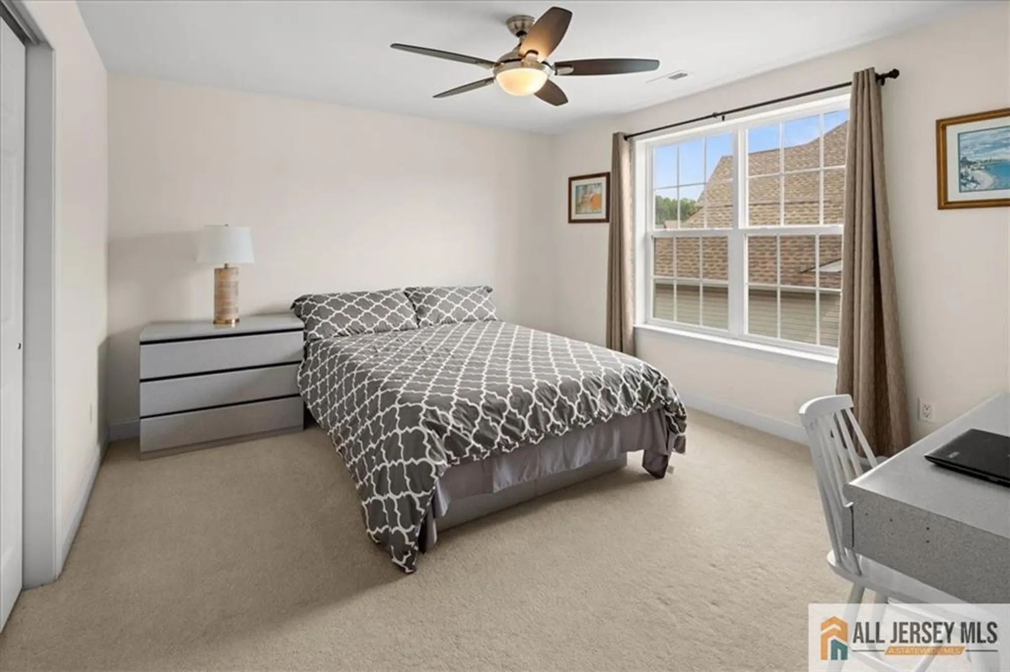 Property Slideshow image 36 of 61 | 19 dunwell dr, Kendall Park, NJ, 08824