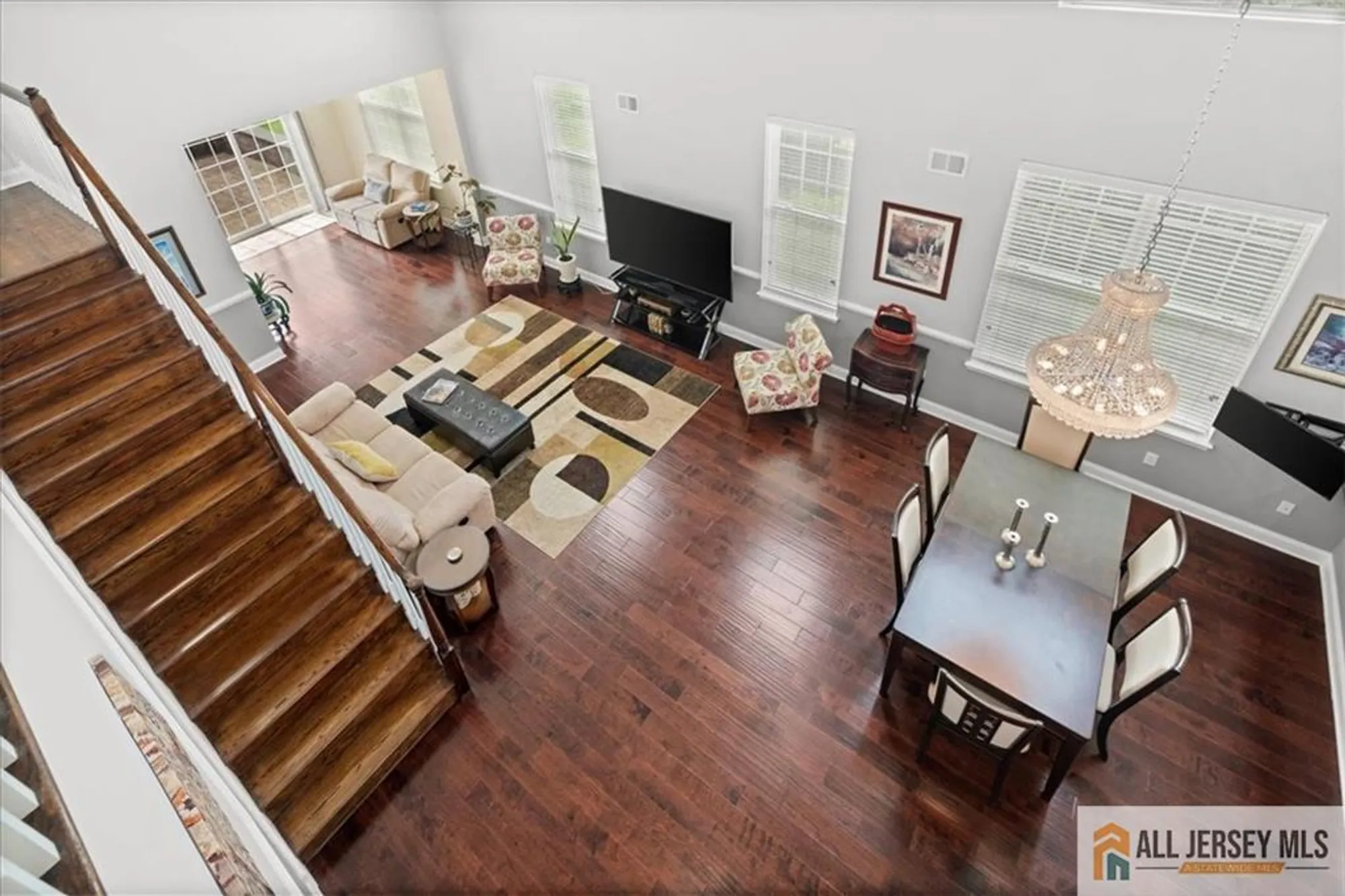 Property Slideshow image 35 of 61 | 19 dunwell dr, Kendall Park, NJ, 08824