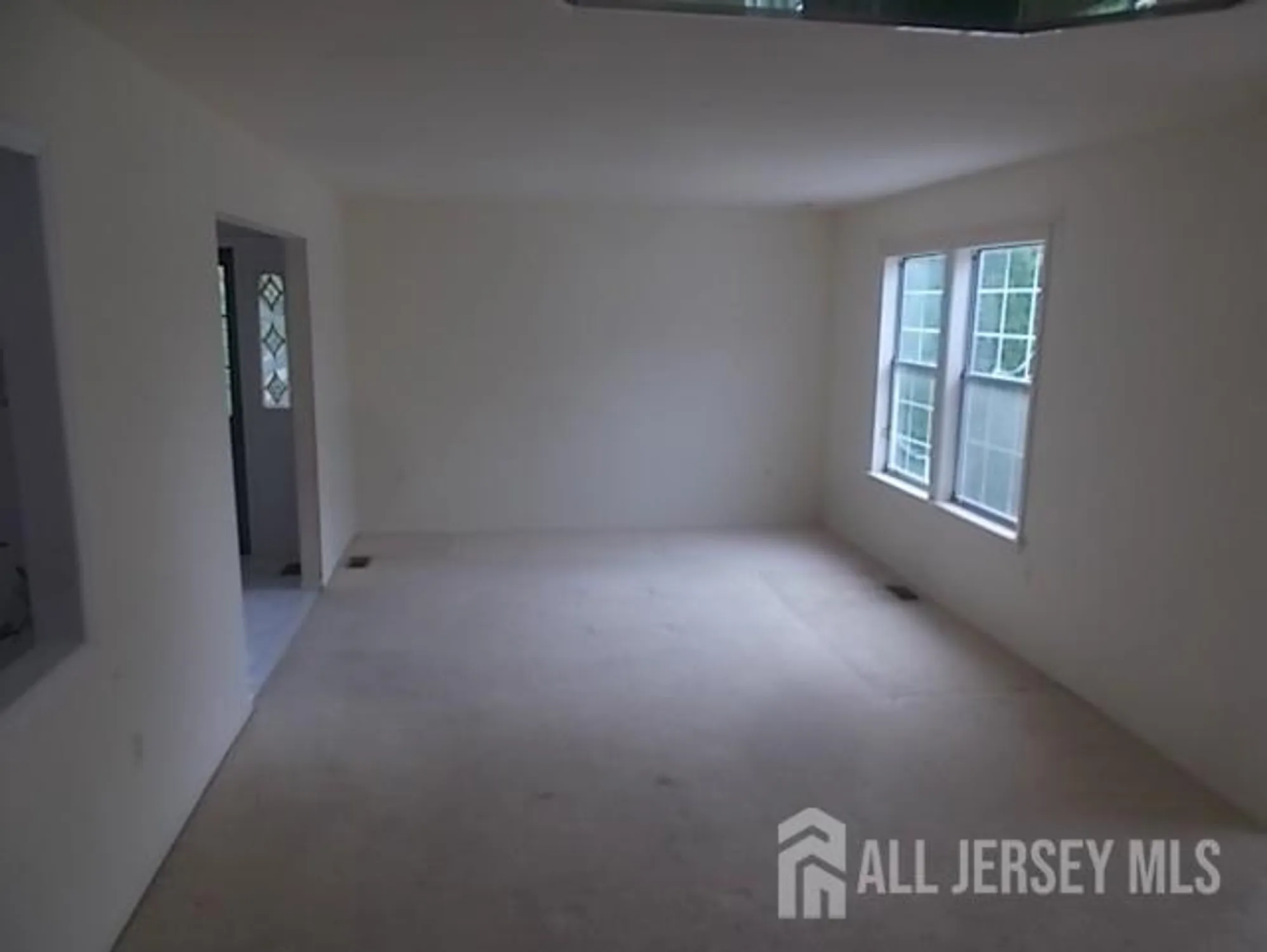 Property Slideshow image 4 of 11 | 29 hillsborough dr b, Monroe, NJ, 08831