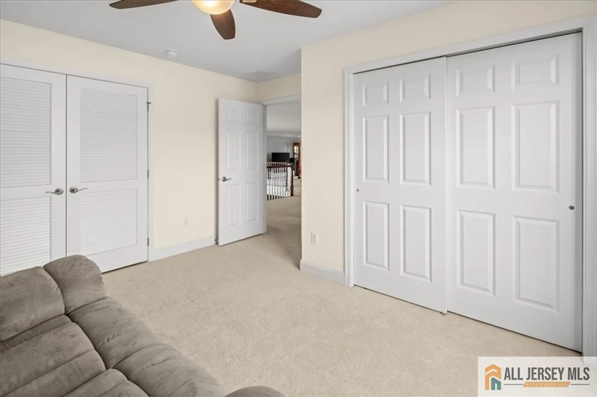 Property Slideshow image 39 of 61 | 19 dunwell dr, Kendall Park, NJ, 08824